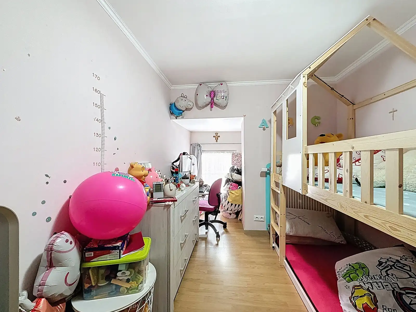 Ruime gezinswoning nabij het Centrum van Tienen met slpks  foto 11