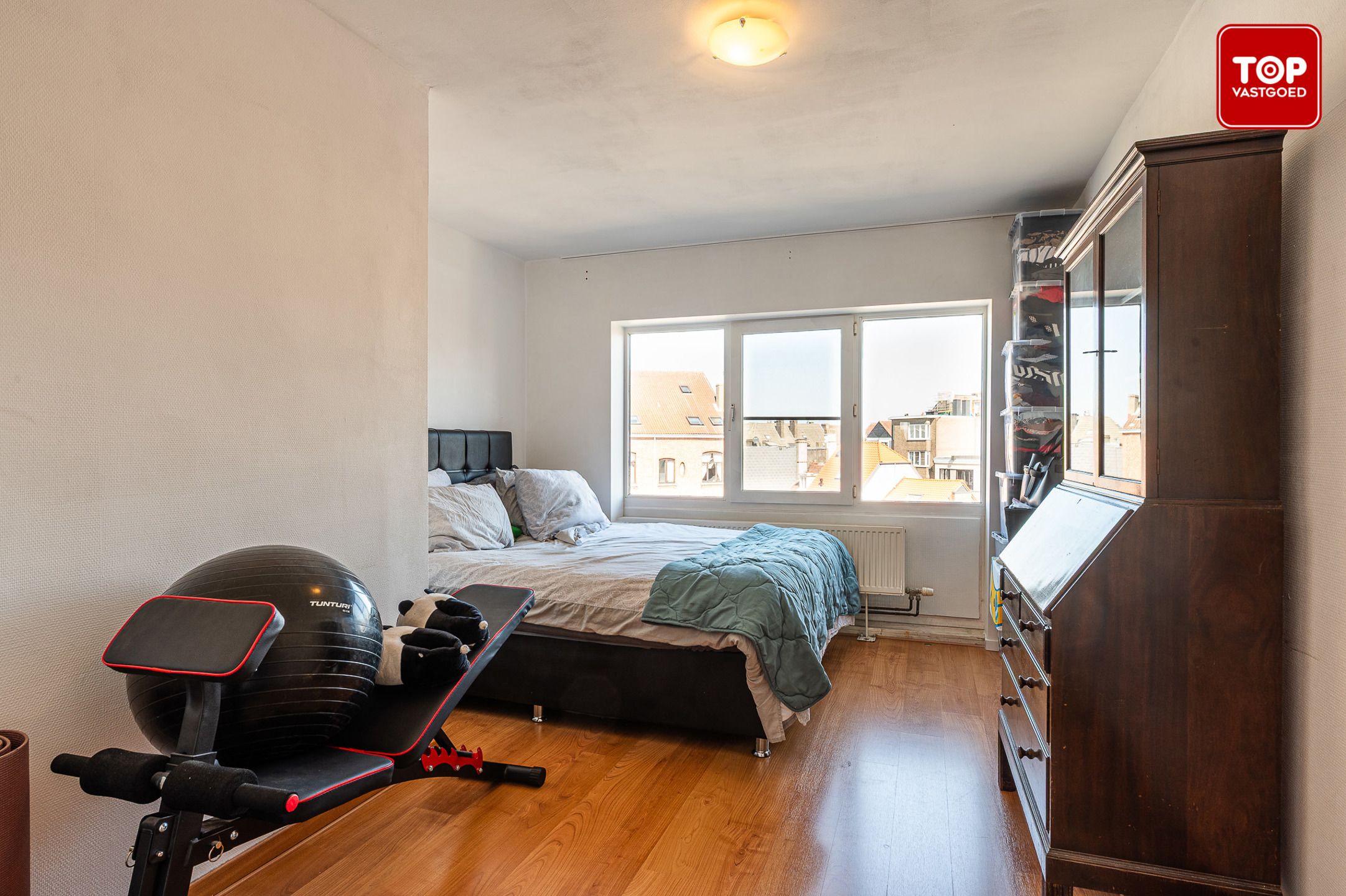 Instapklaar, lichtrijk appartement nabij Sint-Pietersstation foto 8
