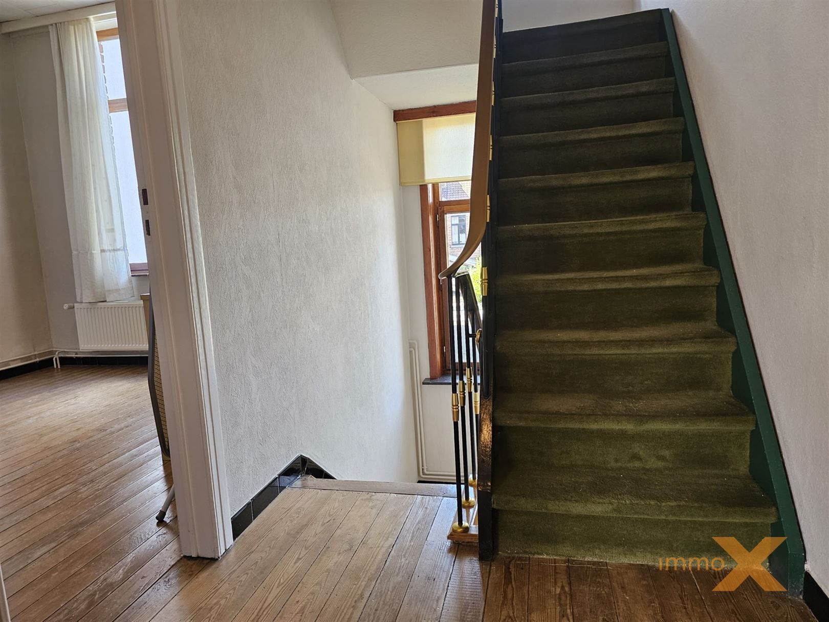 CHARMANTE WONING MET TUIN EN GARAGE foto 24
