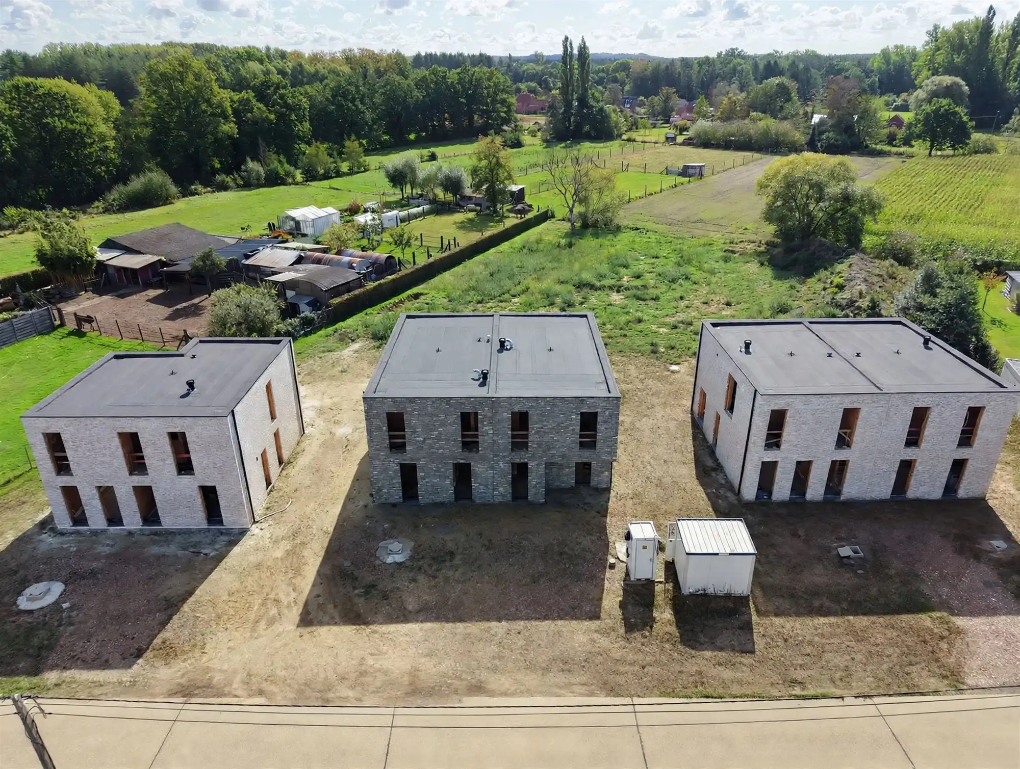 Prachtige nieuwbouwwoning in een zeer rustige straat! foto 4