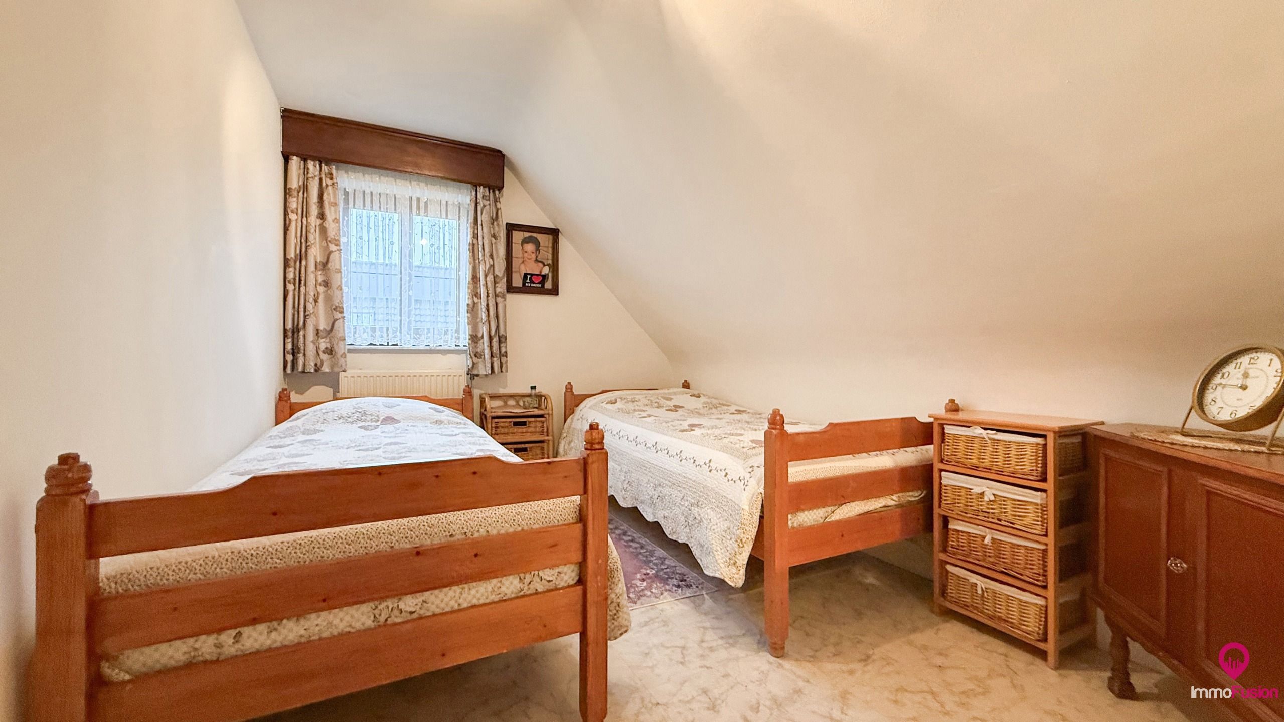 Gezellige woning met 3 slaapkamers en prachtige tuin! foto 23