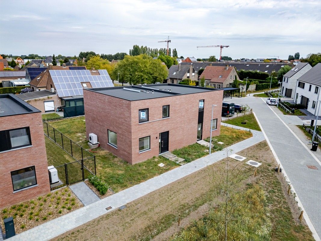 Laatste moderne halfopen nieuwbouwwoningen te Sijsele foto 3