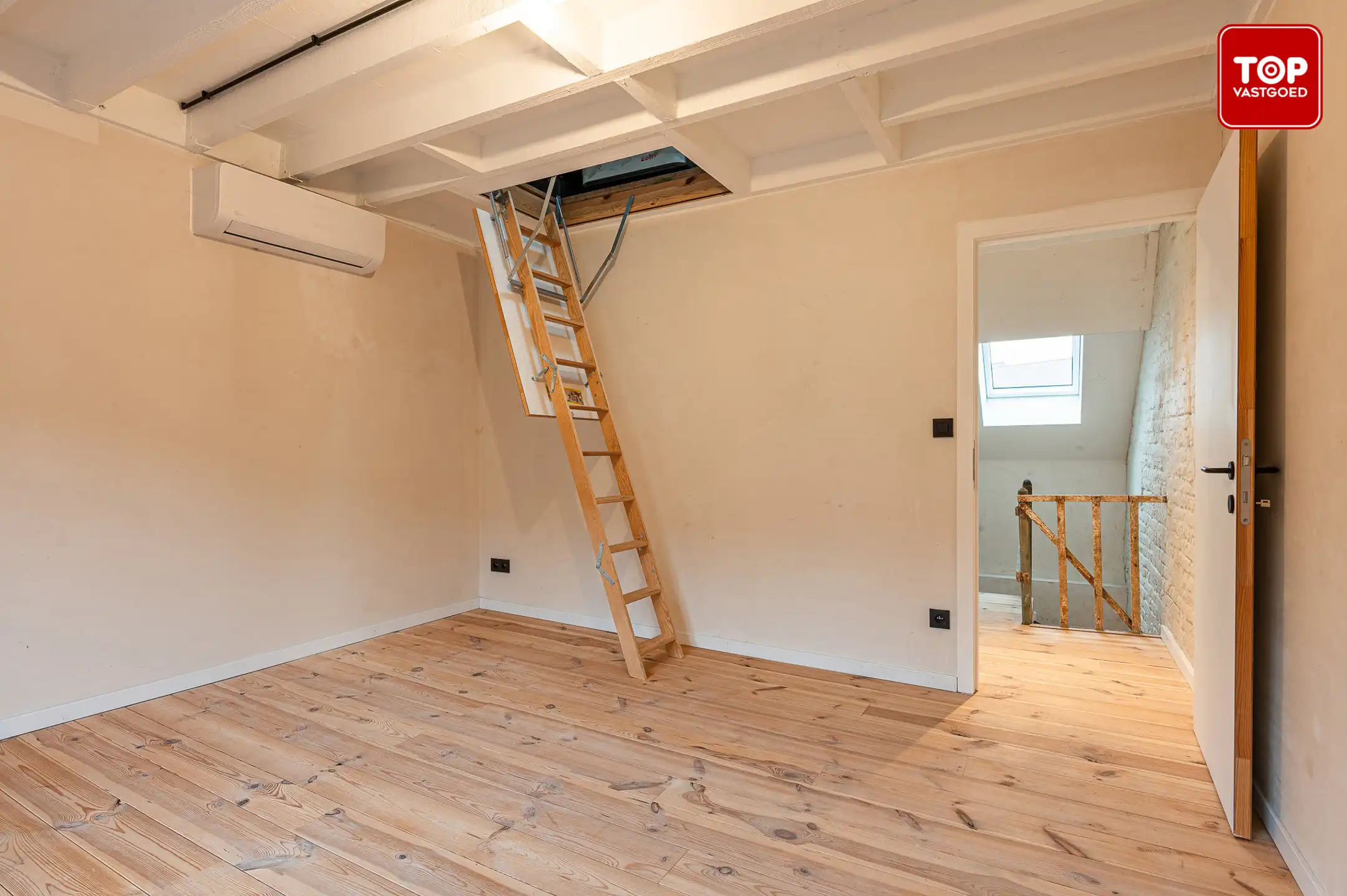 Instapklare, gerenoveerde woning met 3 slaapkamers en terras nabij het centrum van Gent foto 18