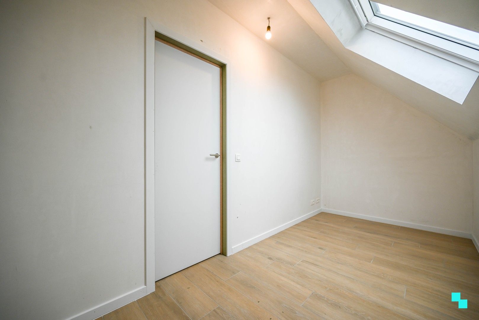 Instapklaar nieuwbouwappartement te Harelbeke foto 17