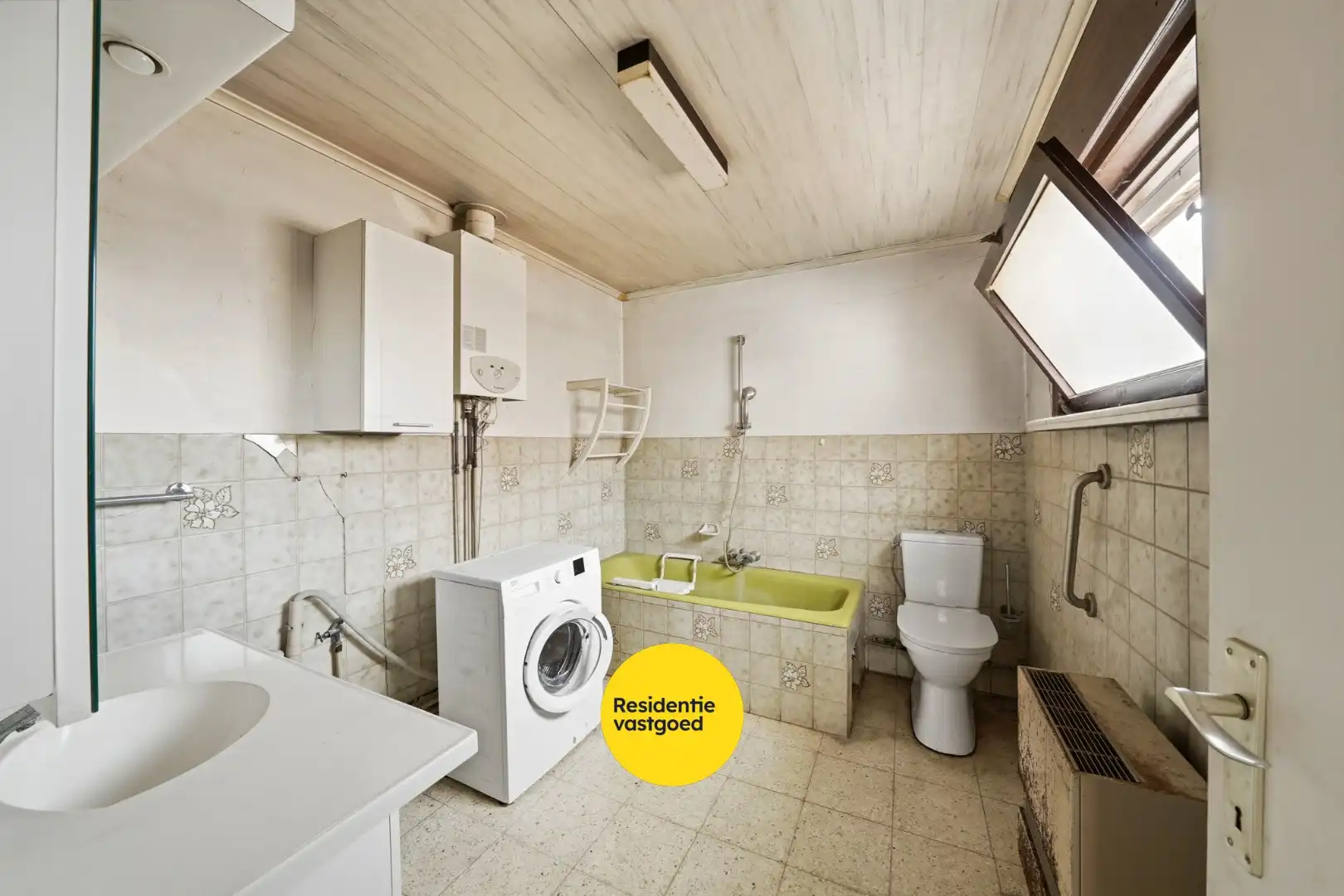 Te renoveren woning met 3 slaapkamers en tuin in Zandvoorde (Oostende) foto 10