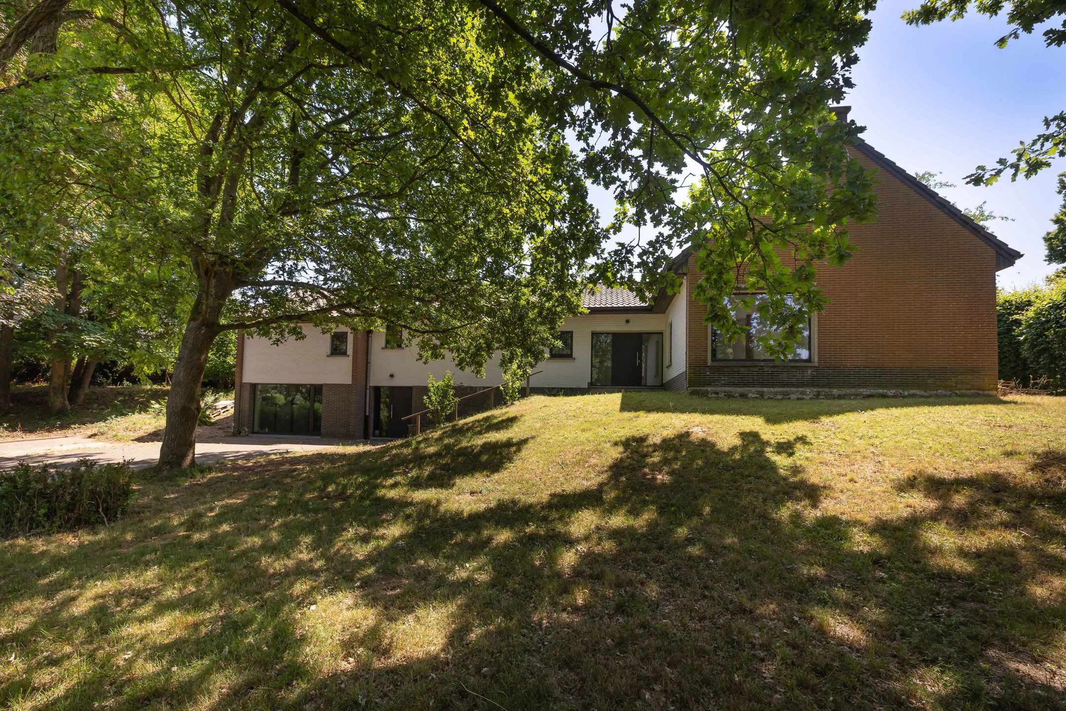 Volledig gerenoveerd villa in 2017. foto 25