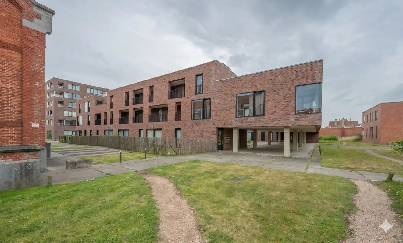 Instapklaar 1-slaapkamerappartement met terras foto 13