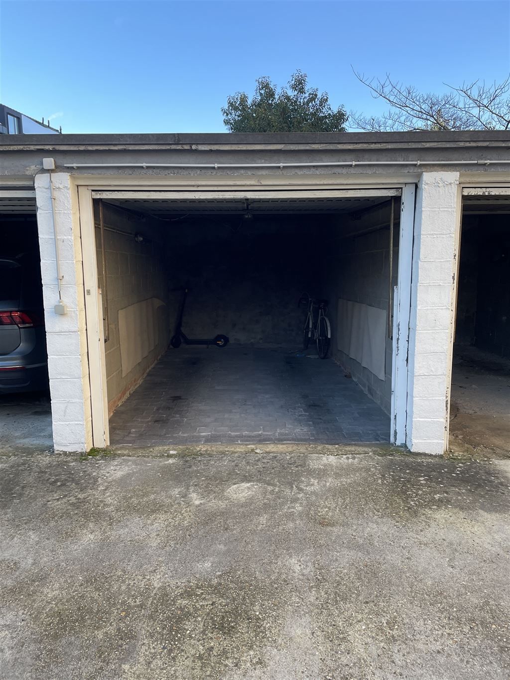 Afgesloten garagebox  foto 2