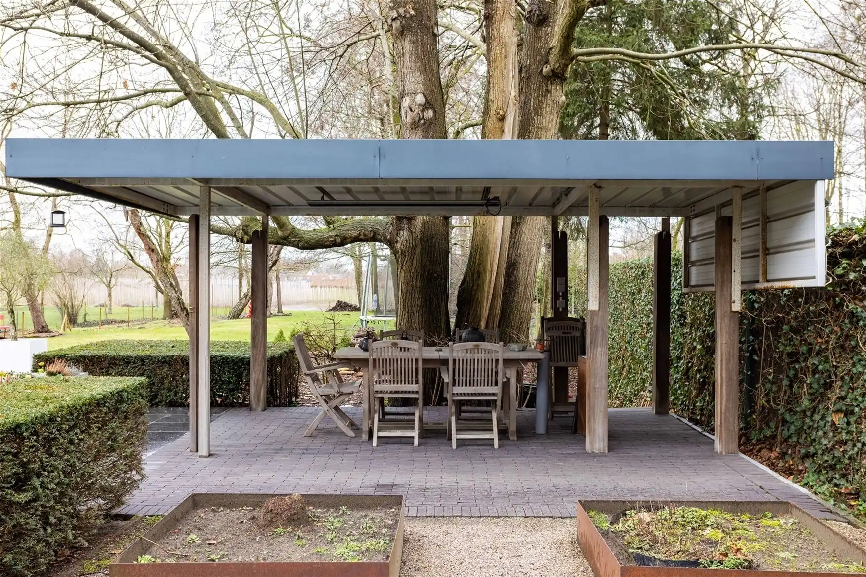 Exclusieve villa met uitzonderlijk open zicht in 'De Bommels'.  foto 27