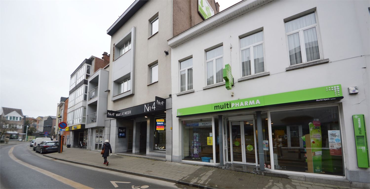UNIEKE COMMERCIËLE OPP. 630 M2 MET PARKING NAAST ZEEMAN EN MULTIPHARMA foto 3