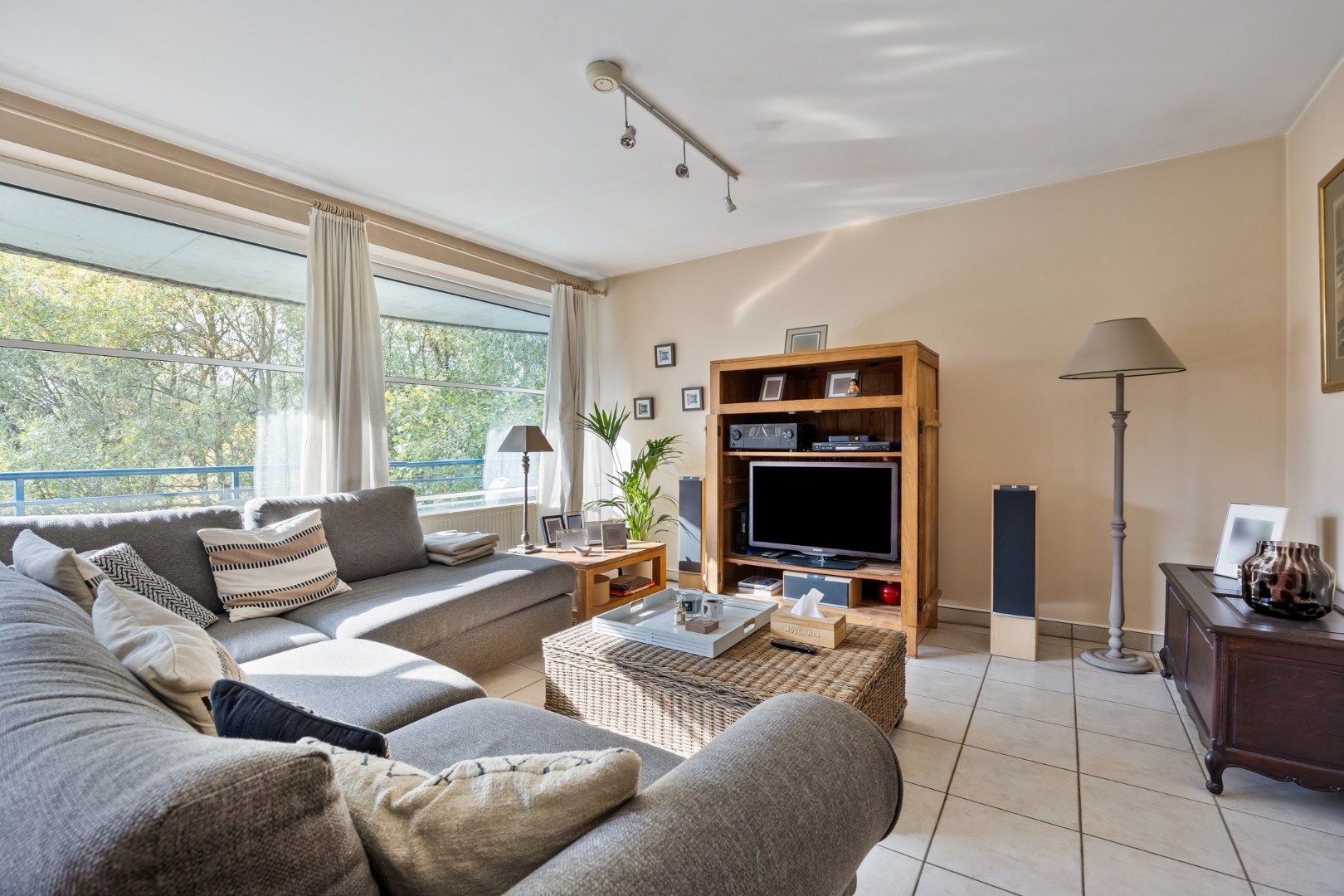 Goed gelegen 2-slaapkamerappartement  – EPC 130 kWh/m² - bewoonbare opp. 99 m² foto 6