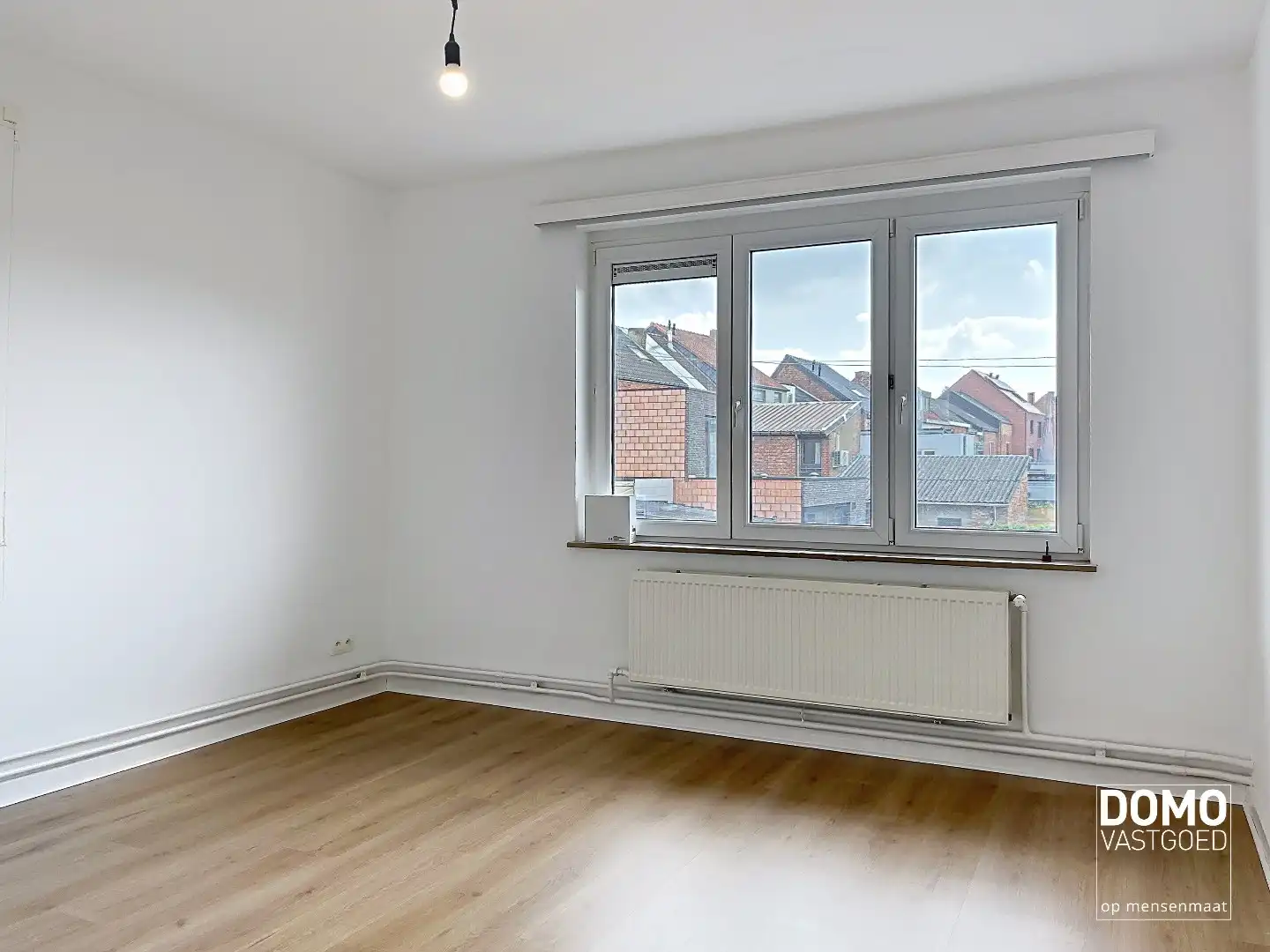 APPARTEMENT MET 2 SLAAPKAMERS EN GARAGEBOX NABIJ CENTRUM VAN HASSELT foto 6