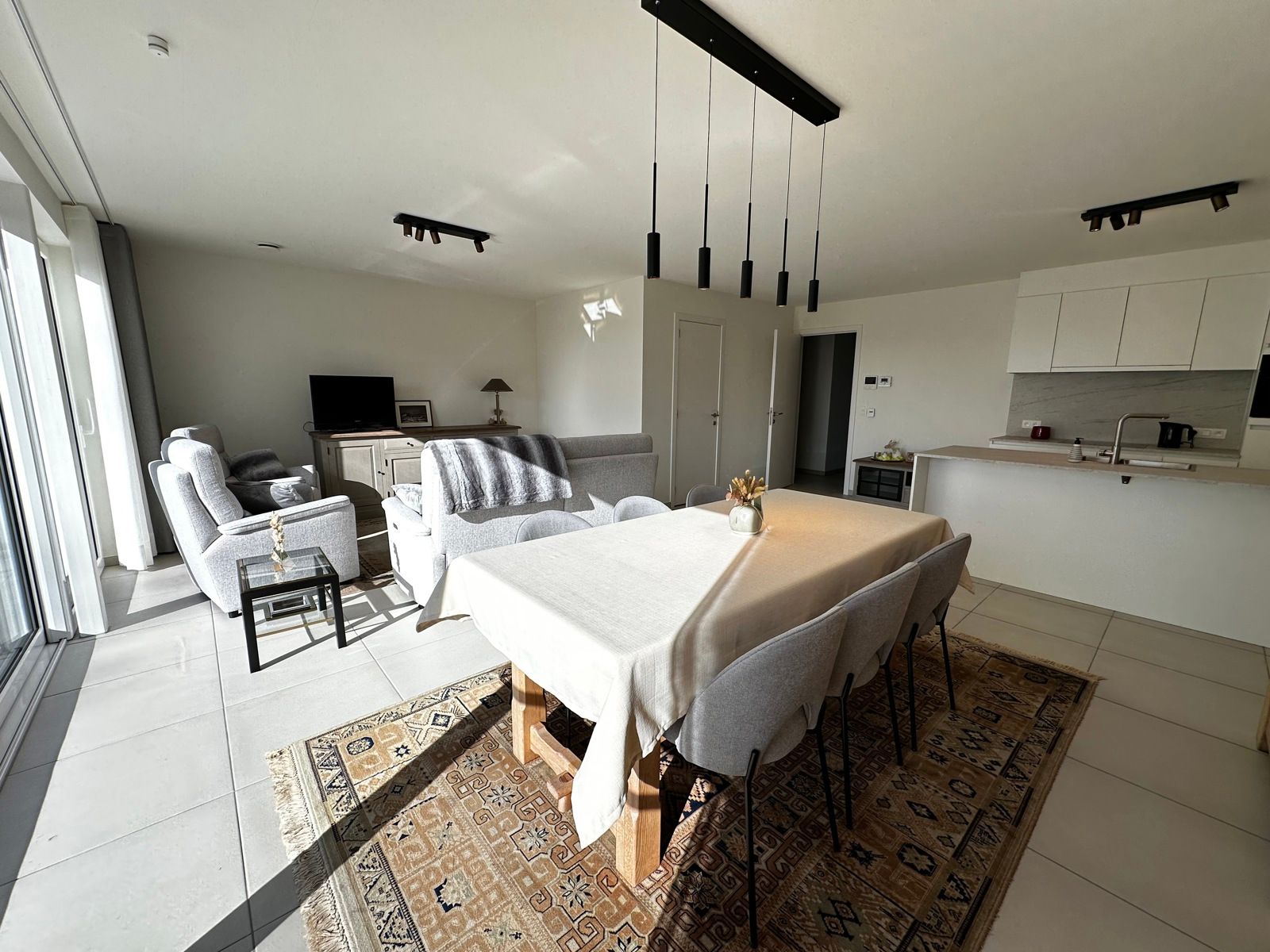 Nieuwbouw appartement met 2 slaapkamers te huur! foto 4