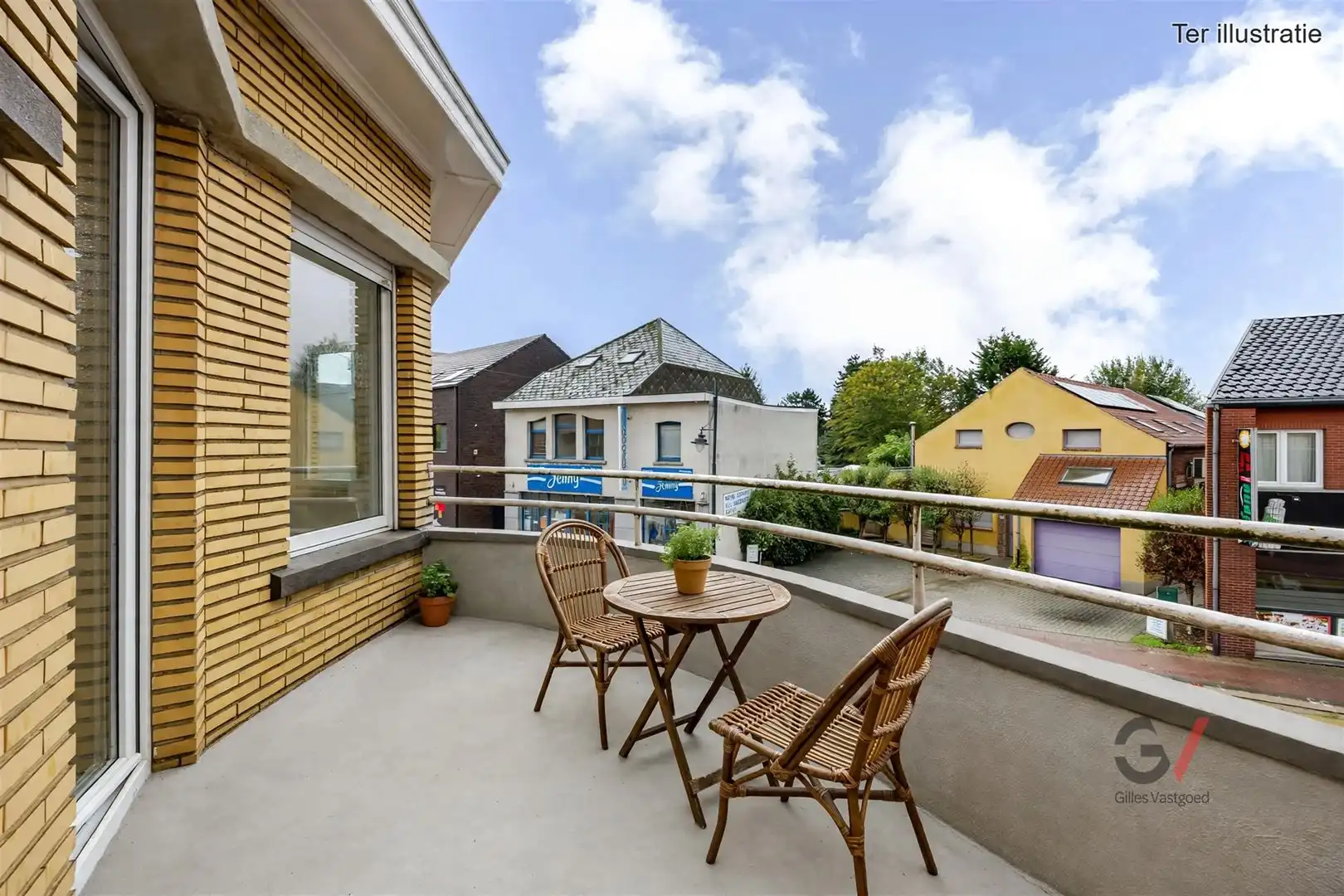 Gerenoveerde woning foto 21