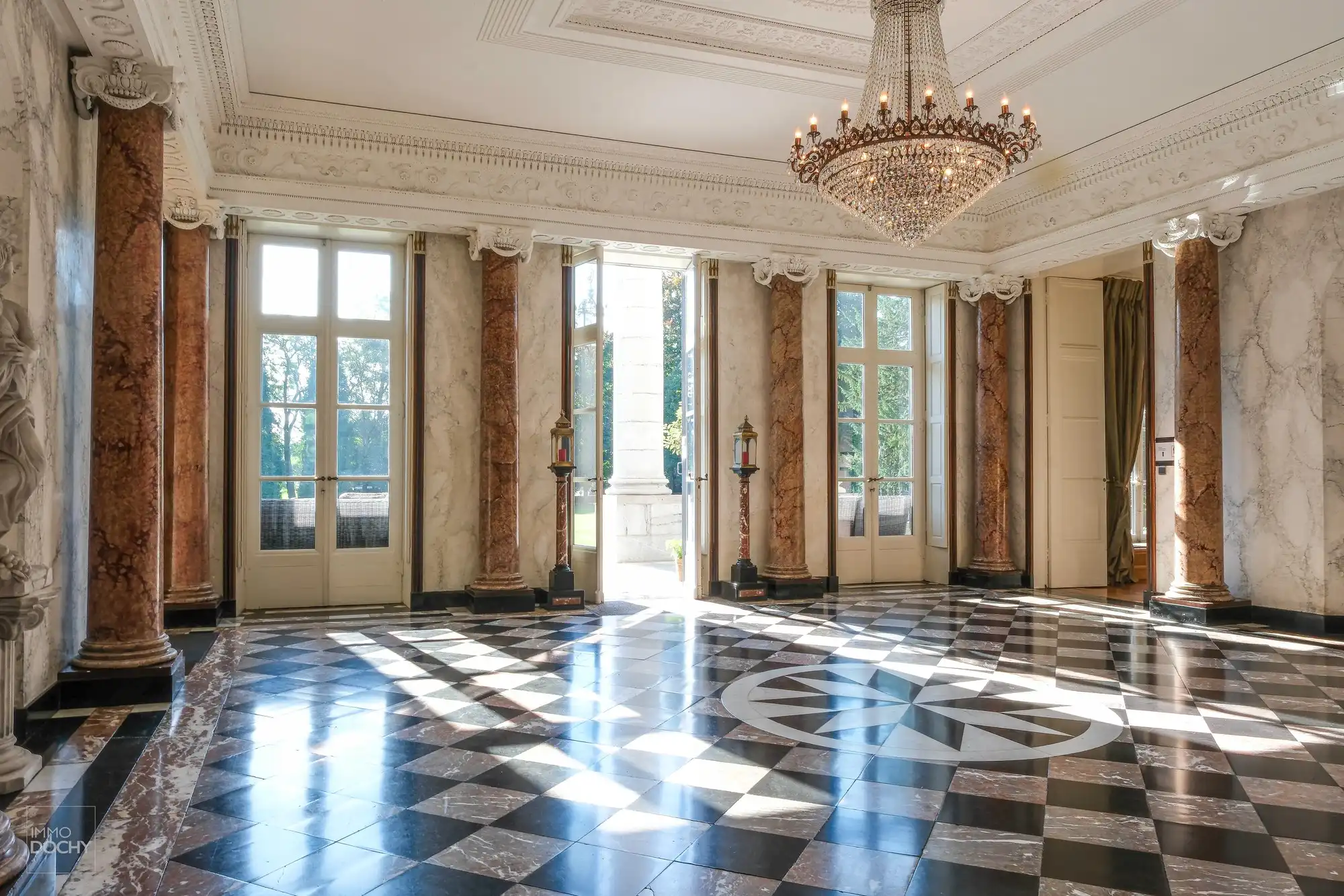 Prachtig gerestaureerd authentiek landhuis te Gors-Opleeuw (gelegen tussen Hasselt en Tongeren) foto 10