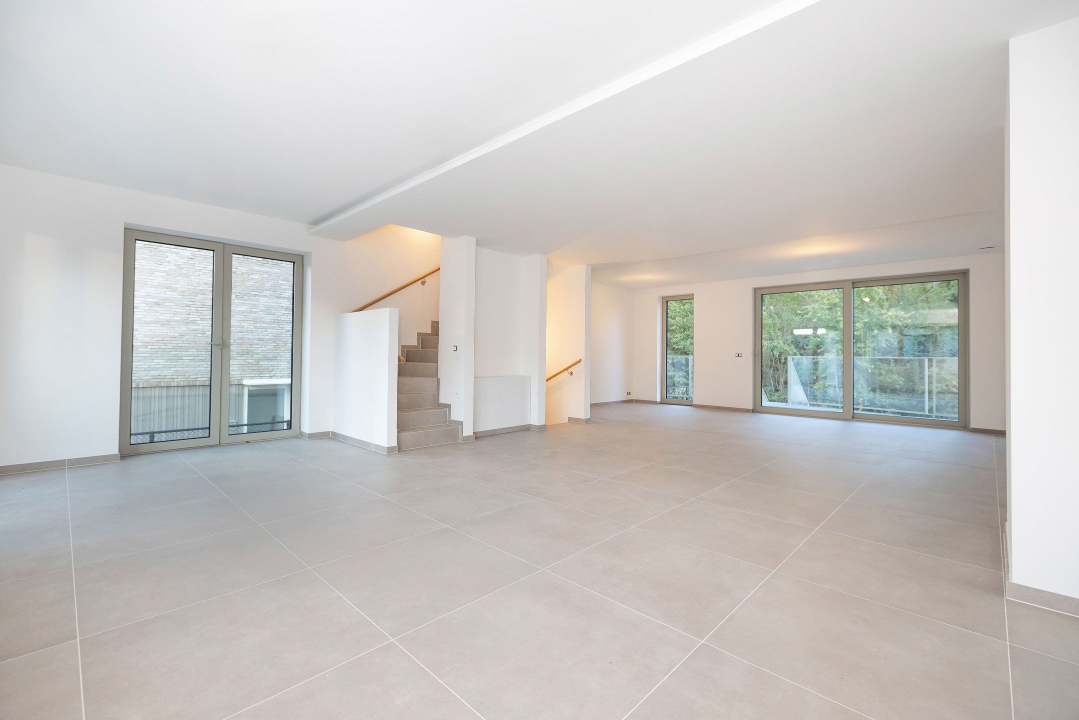 Prachtige nieuwe woning 4 slaapkamers van ± 270 m² - BTW 21% foto 2