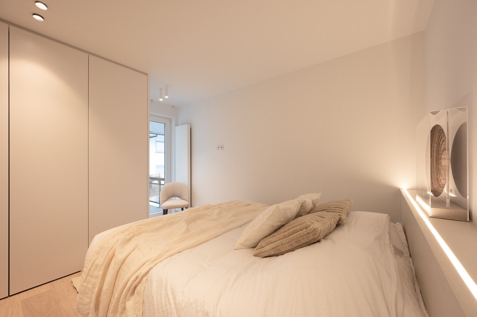 Luxueus gerenoveerd hoekappartement met zeezicht vlakbij de wandeldijk in het Zoute. foto 20