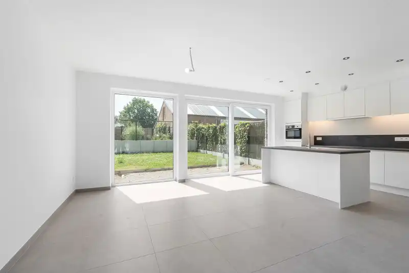 Instapklare nieuwbouwwoning in Serskamp foto 14