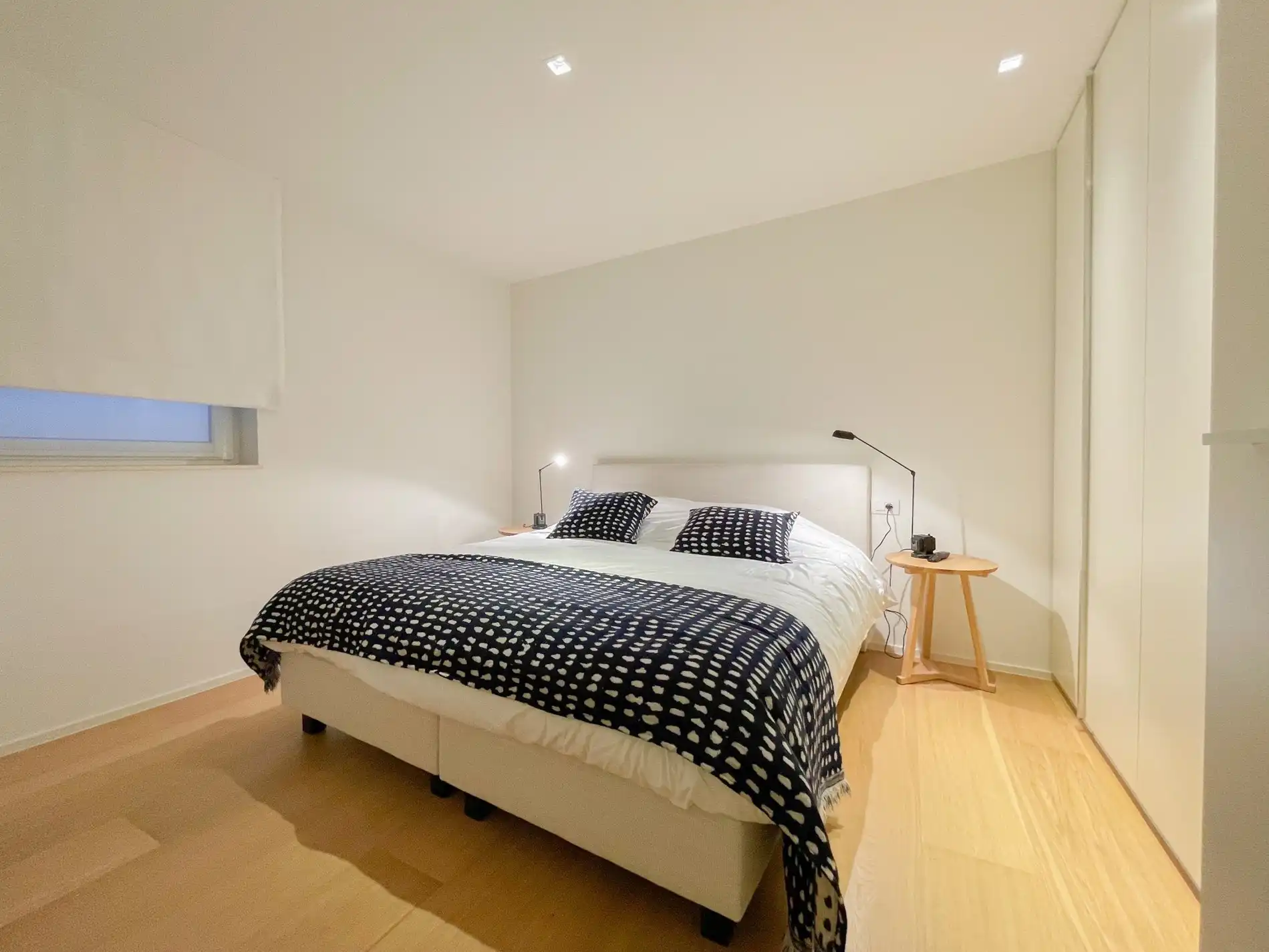 Appartement met zijdelings zeezicht en een ruim zuidwest gericht terras. foto 14