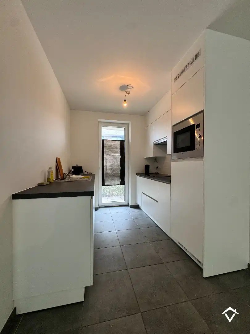 Appartement met 2 slaapkamers en garagebox te Westrozebeke foto 11