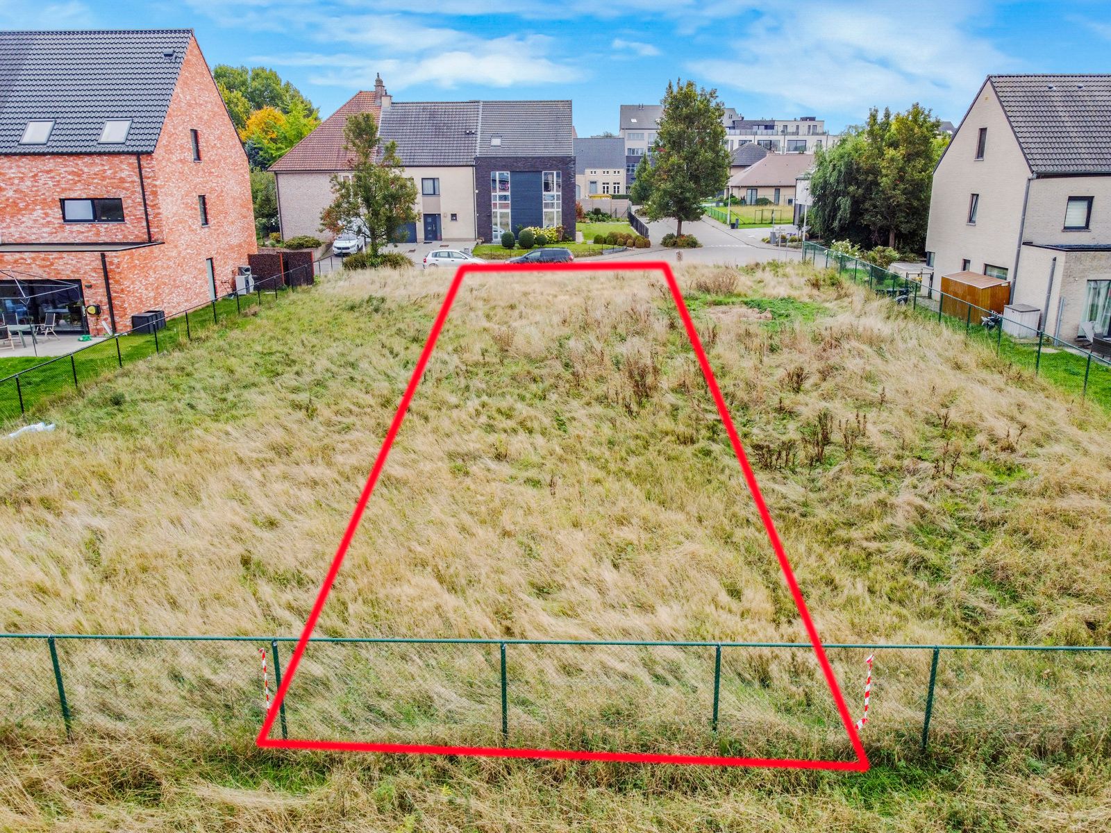 Perceel bouwgrond HOB in rustige en residentiële straat foto 14