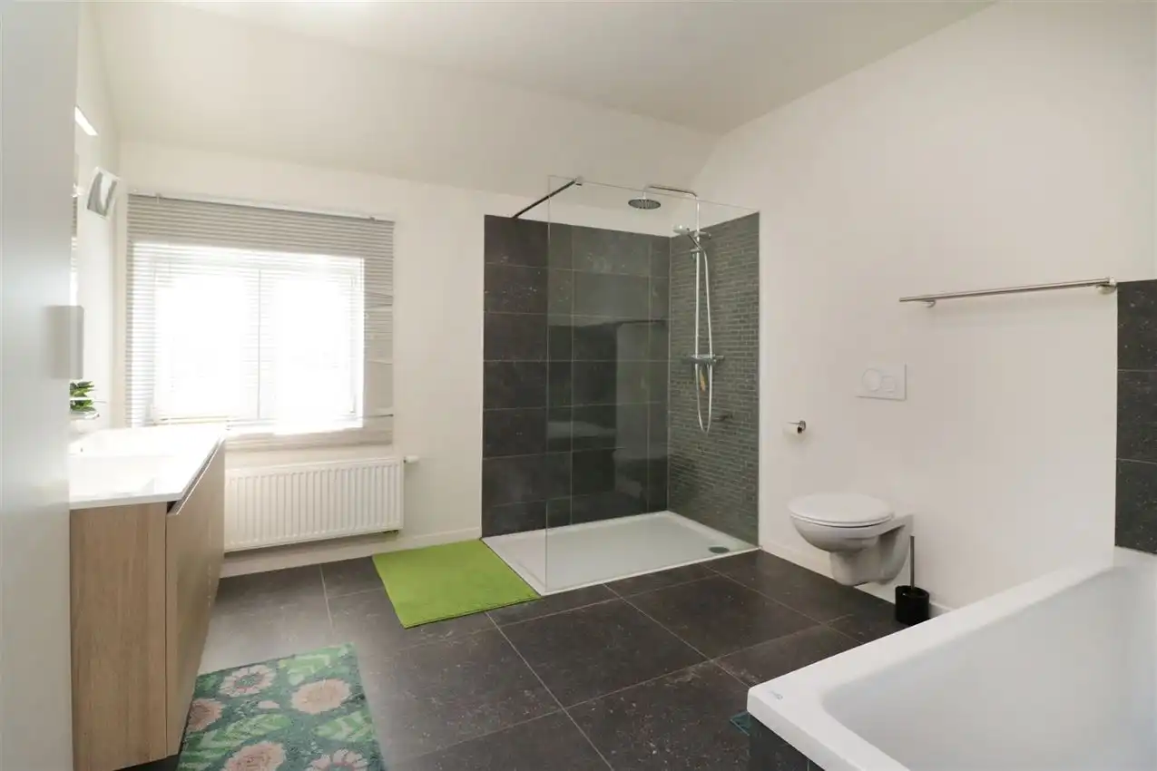 Rustig gelegen woning met 3 slpk., tuin en garage foto 15