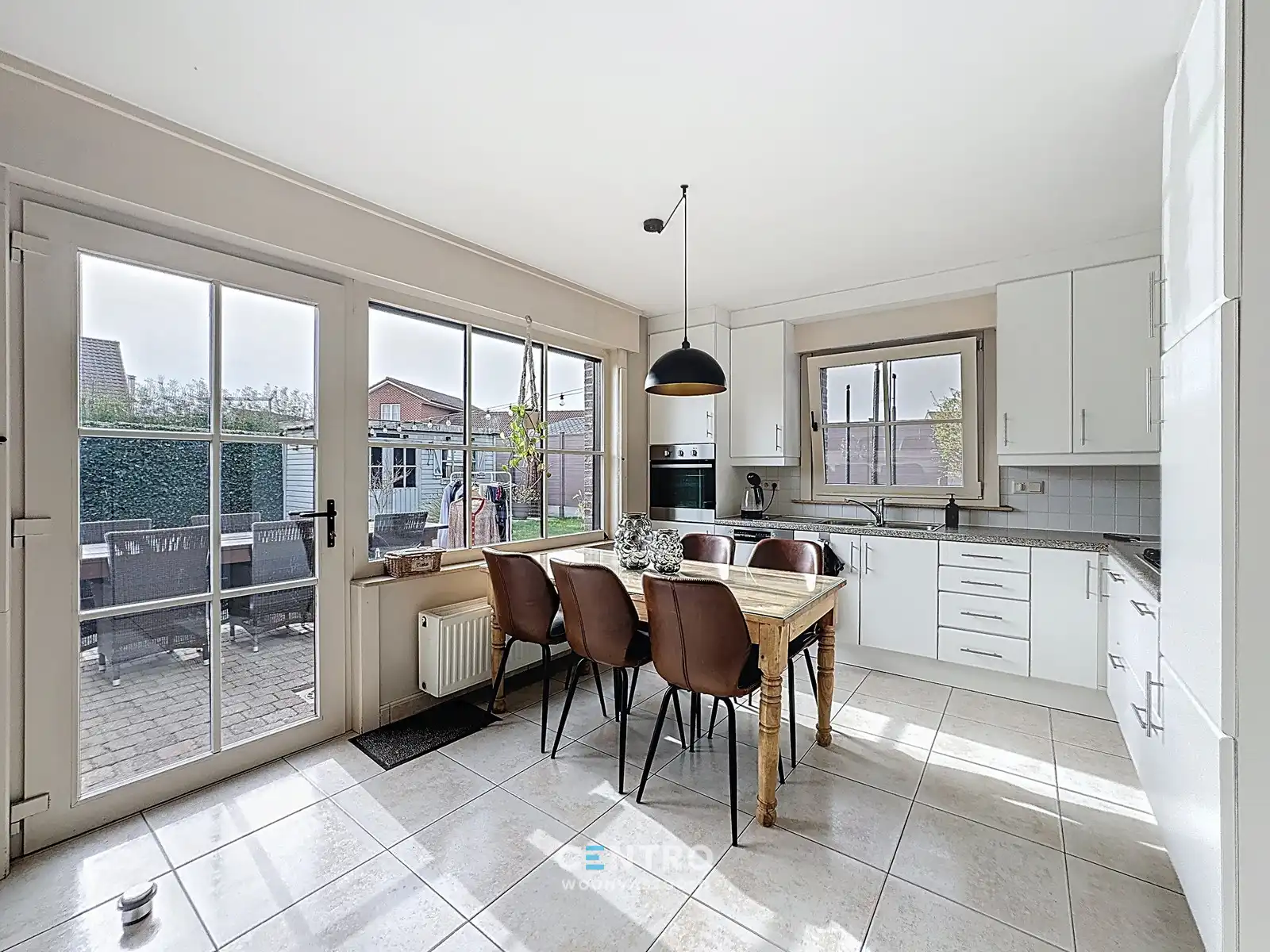 Goed onderhouden woning met 3 slpks én garage! foto 5