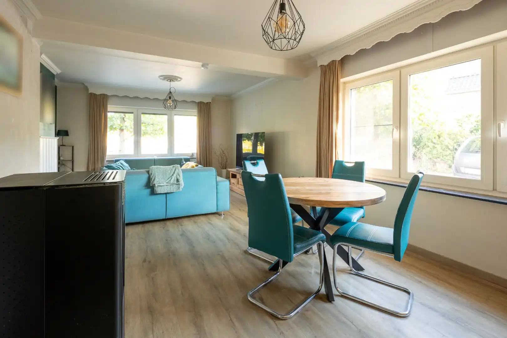 IN OPTIE - - - Vrijstaande woning met prachtige groene ligging te koop! foto 5