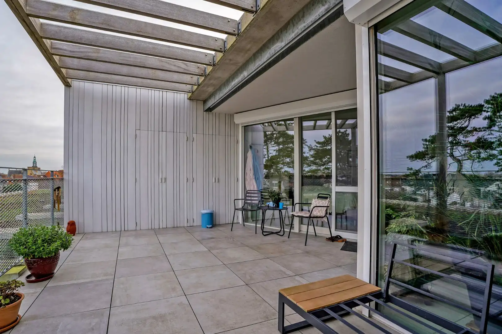 Prachtig 1-slaapkamerappartement met ruim terras (serviceflat) in Residentie Beukenhof, uniek wonen in de dorpskern van Oostduinkerke.  foto 13