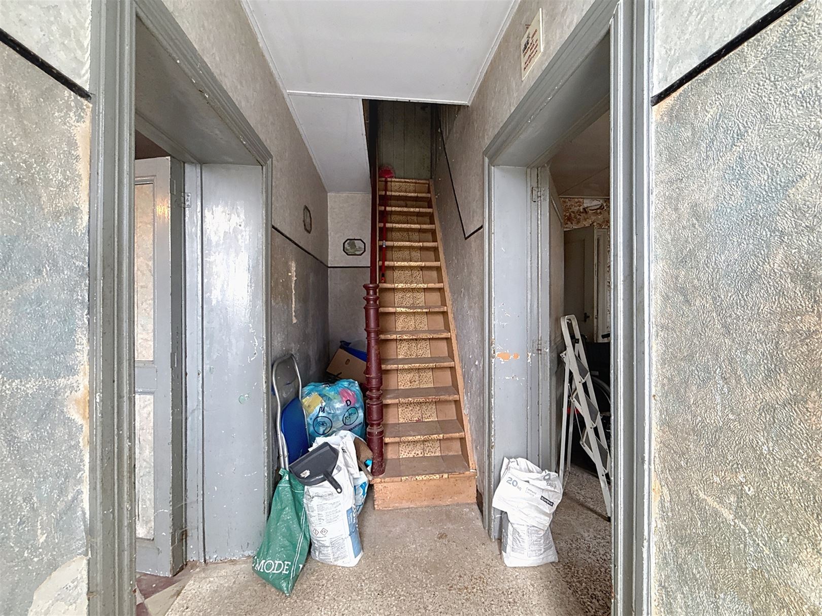 Te renoveren woning met aanbouw, 3 slpks, tuin, 11a 19ca foto 25