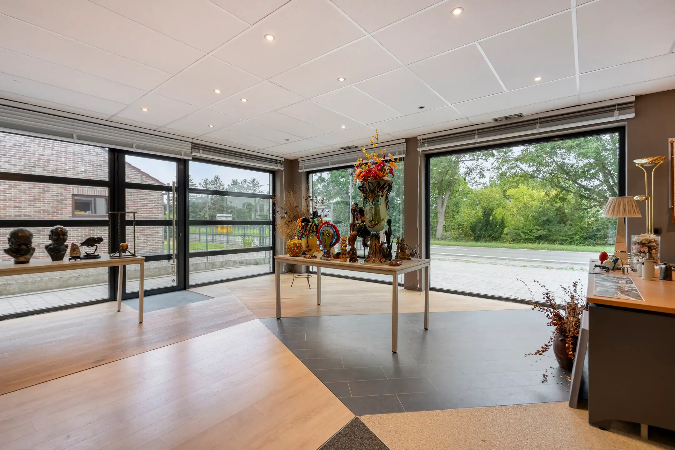 Perfect instapklare woning met aparte handelsruimte foto 4
