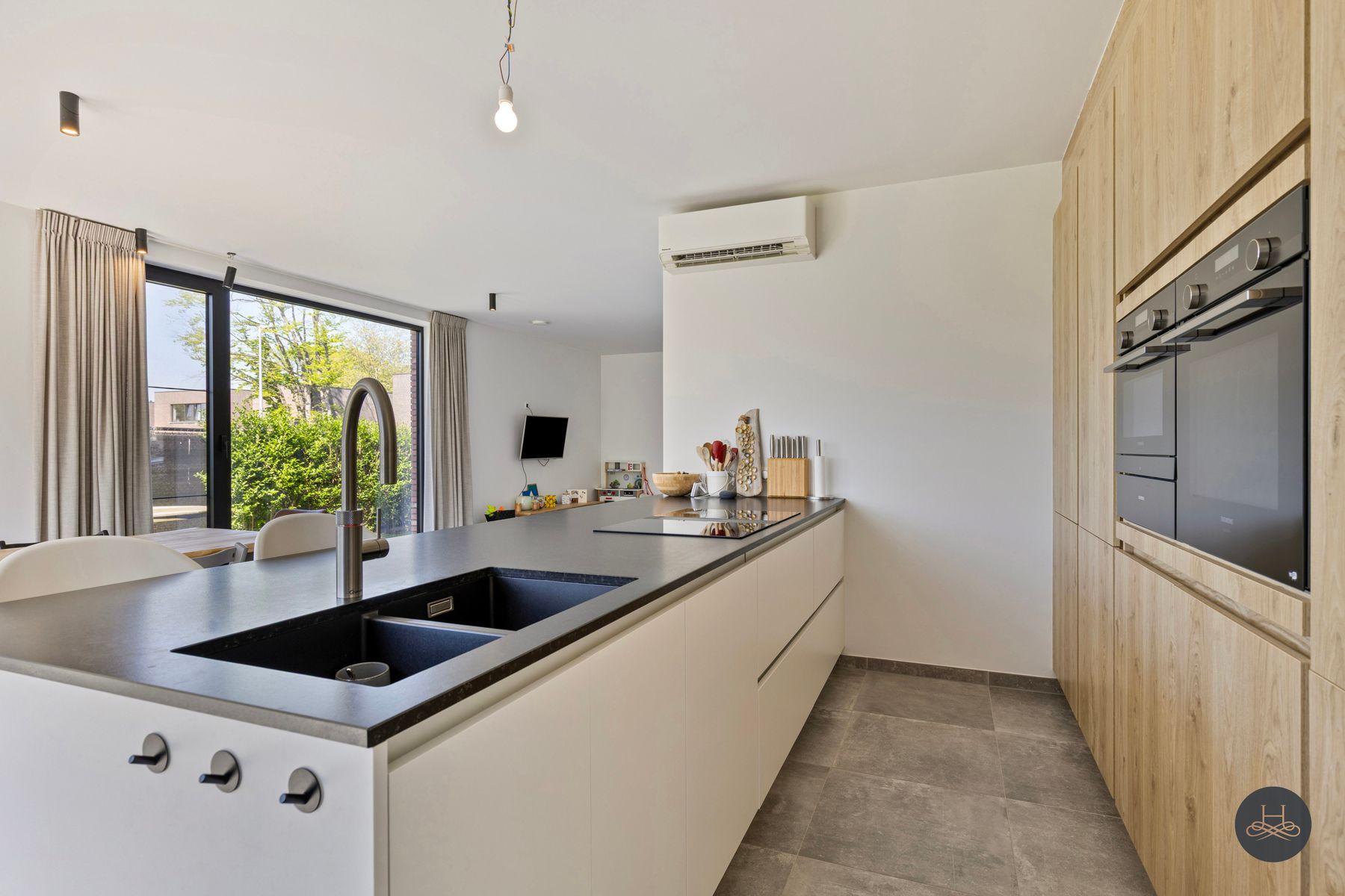 Recente BEN woning in rustige woonwijk foto 9