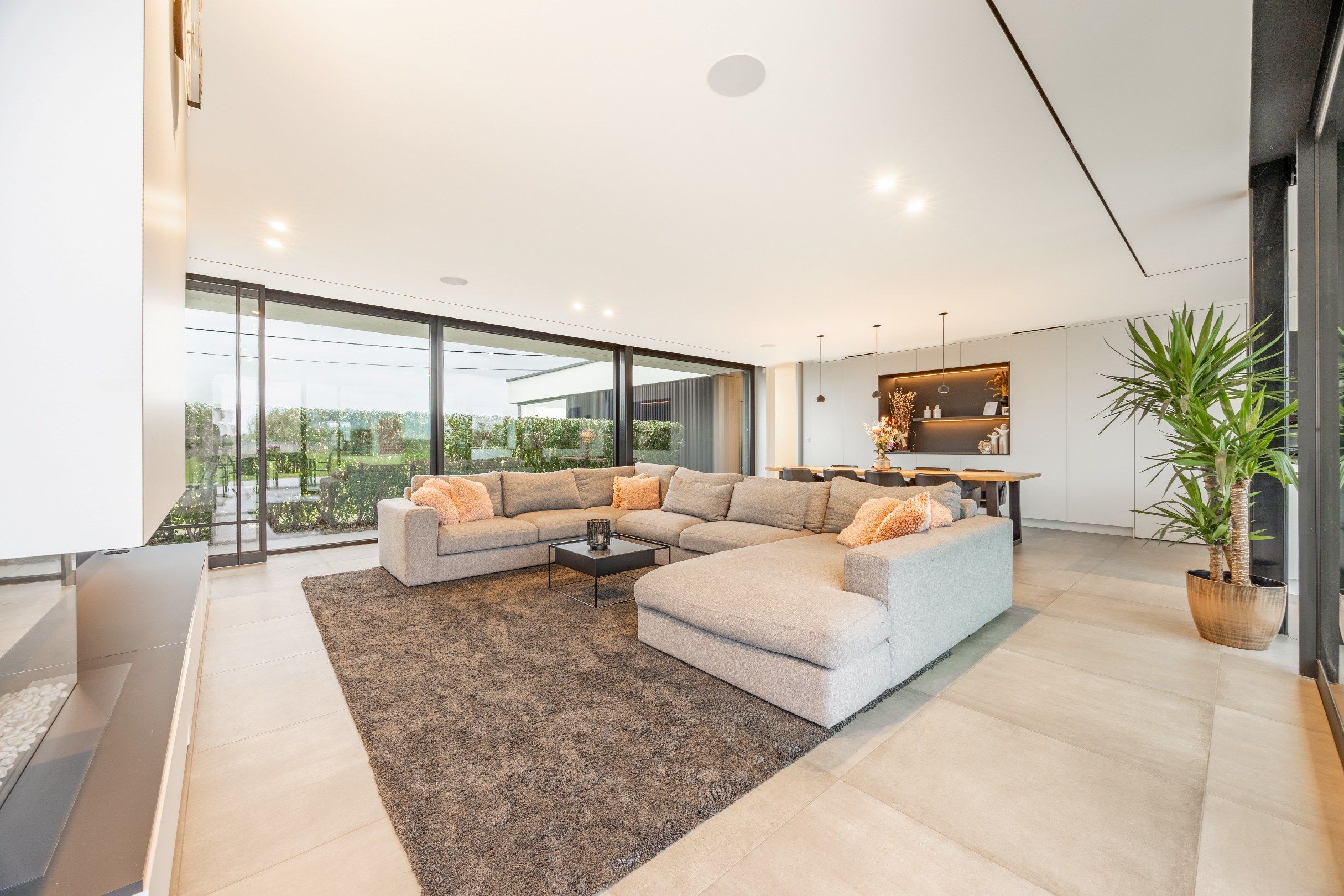 ARCHITECTURALE NIEUWBOUWVILLA OP RUIM LANDELIJK DOMEIN foto 8