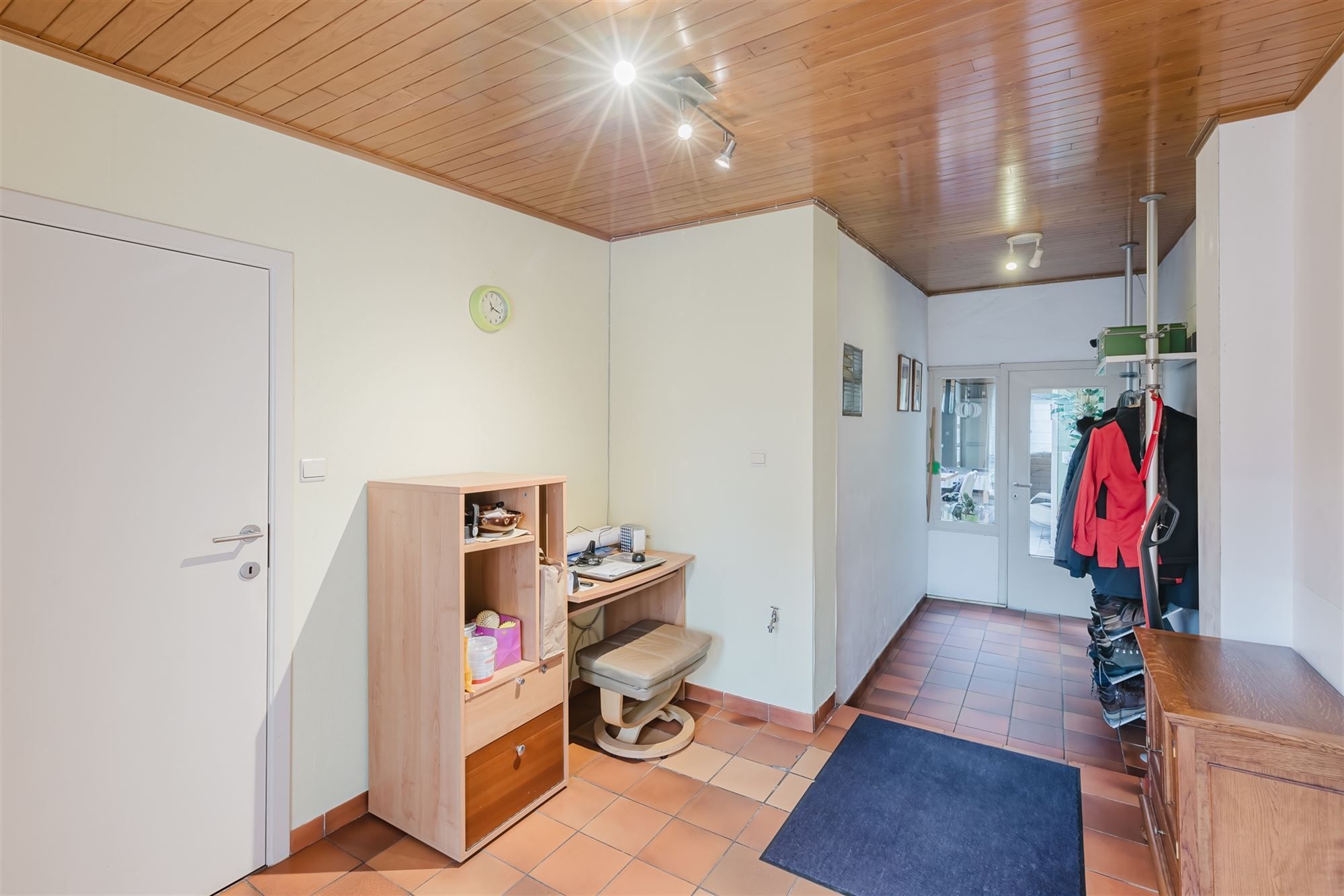 Prachtige woning met aangename buitenruimte foto 13