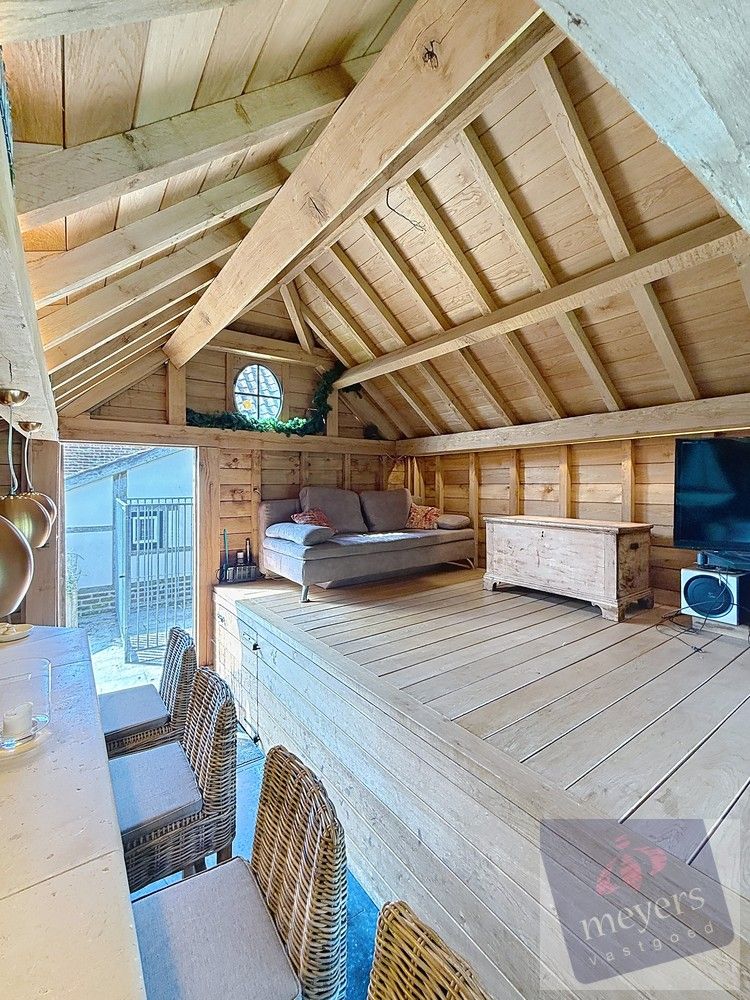 Hoeve met zwembad op 1,2 ha in Alken foto 20