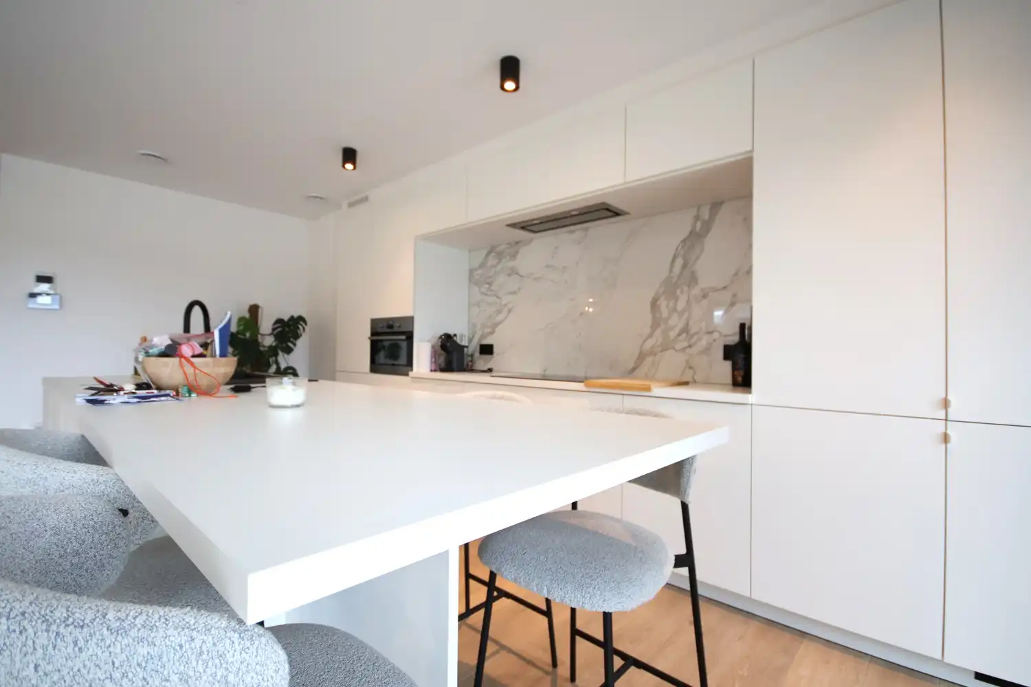 Ruim duplexappartement met prachtig uitzicht in Gingelom foto 3