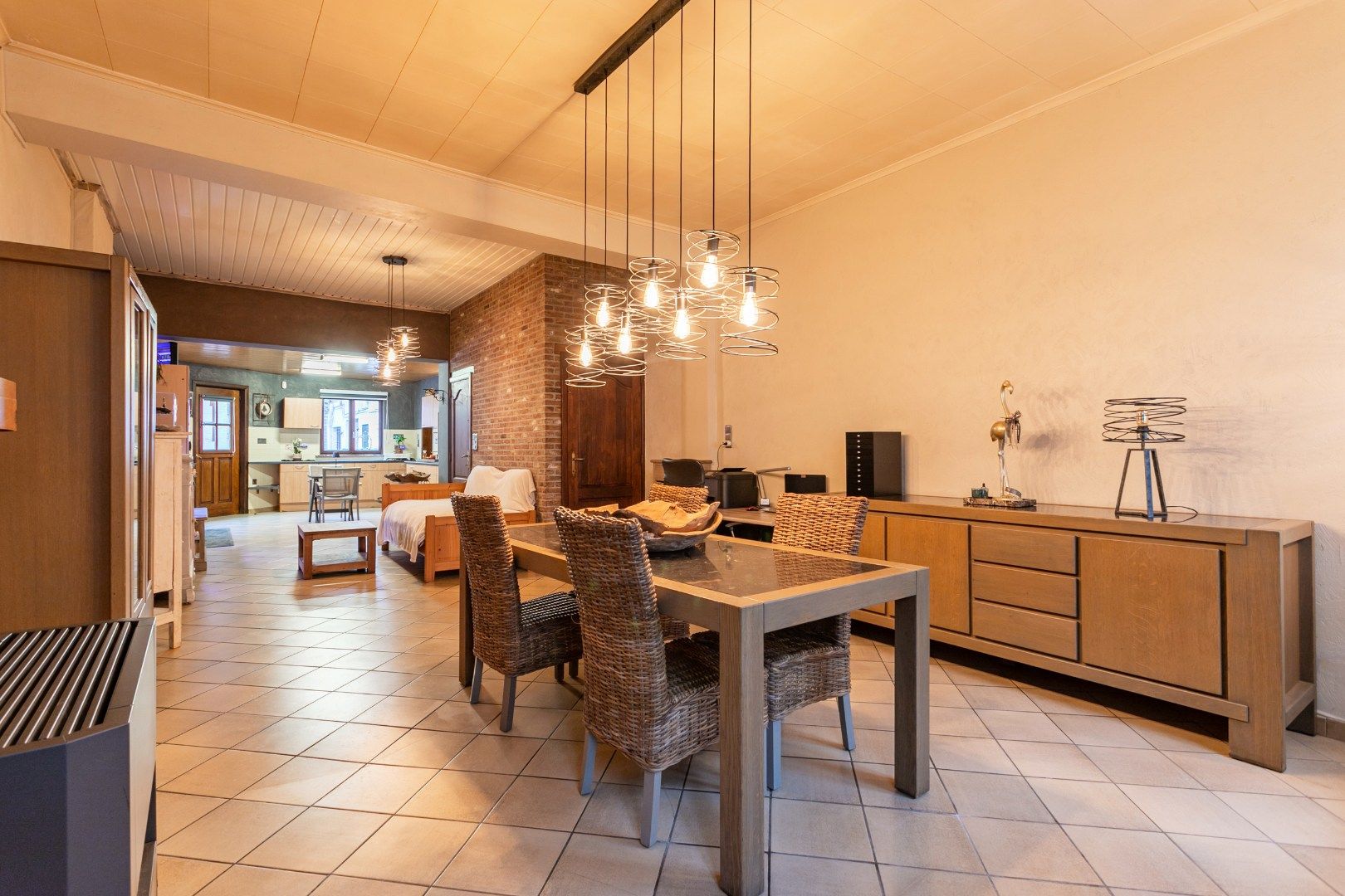Te renoveren woning met loods nabij centrum Halle foto 3