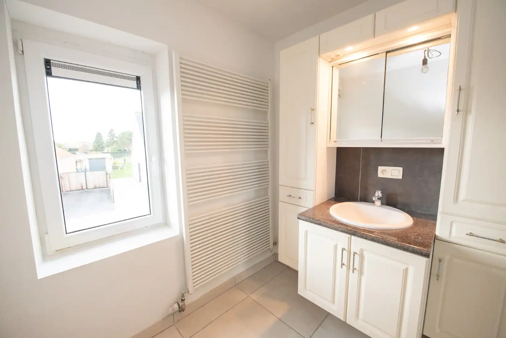 Gerenoveerde gezinswoning te Zulte. foto 7