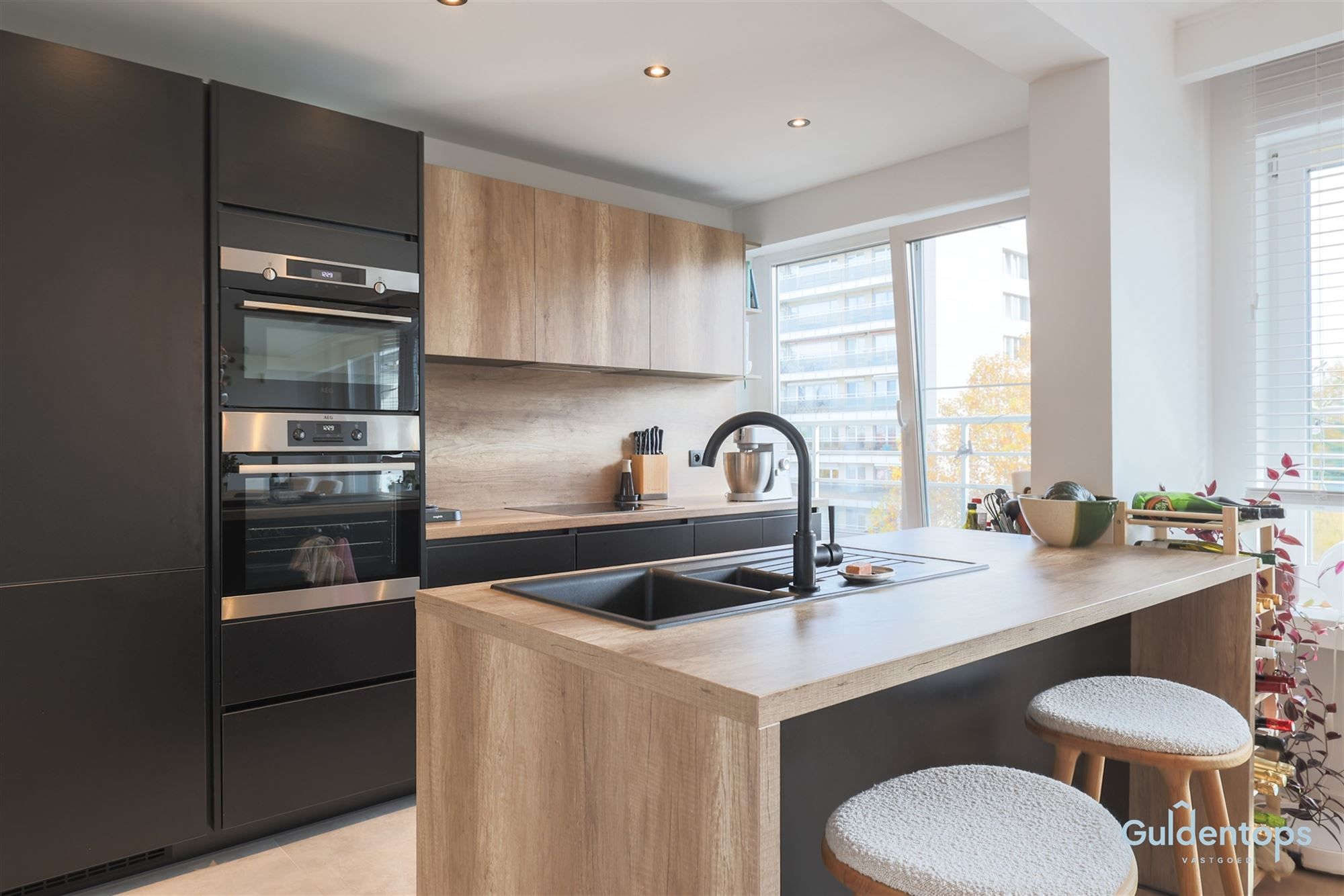 mooi 2 slkpkamerappt op topligging met fantastisch uitzicht foto 9