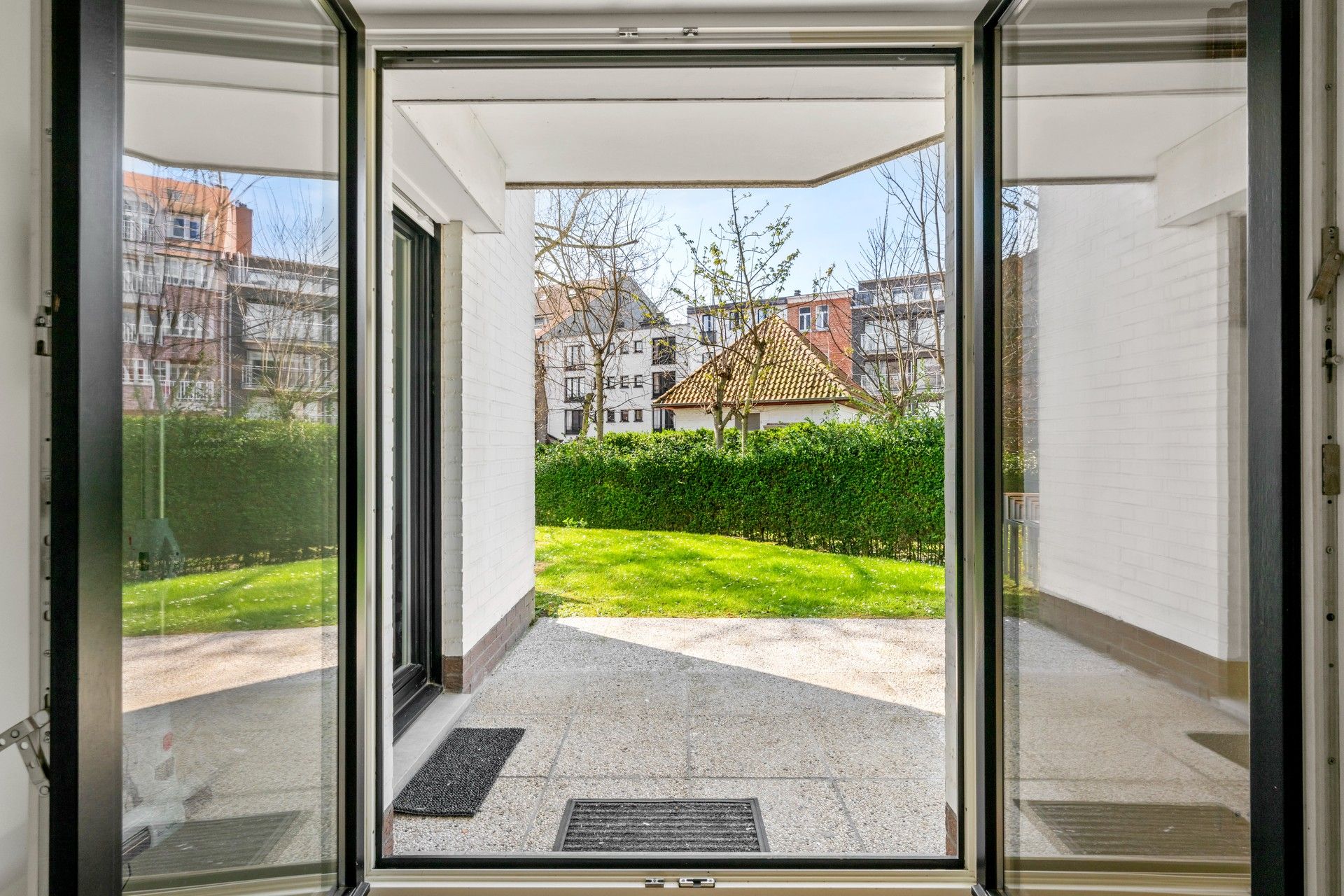 Zonovergoten tuinappartement in het Zoute foto 14