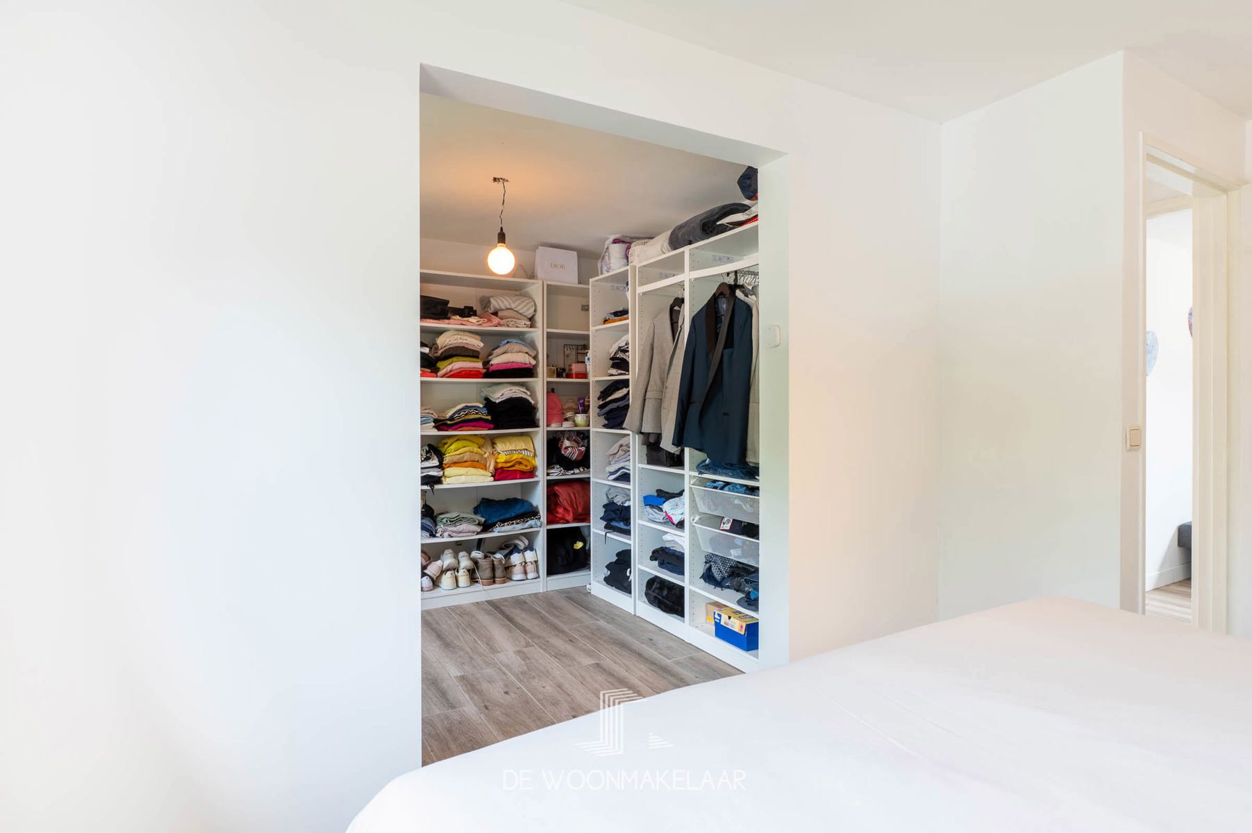 Instapklare hoekwoning met 3 slaapkamers, garage en tuin foto 12