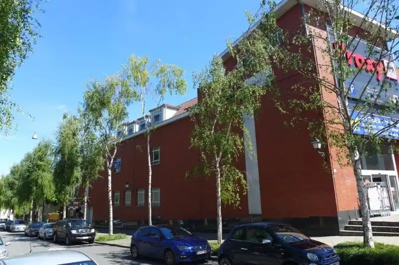 Appartement + P foto {{pictureIndex}}