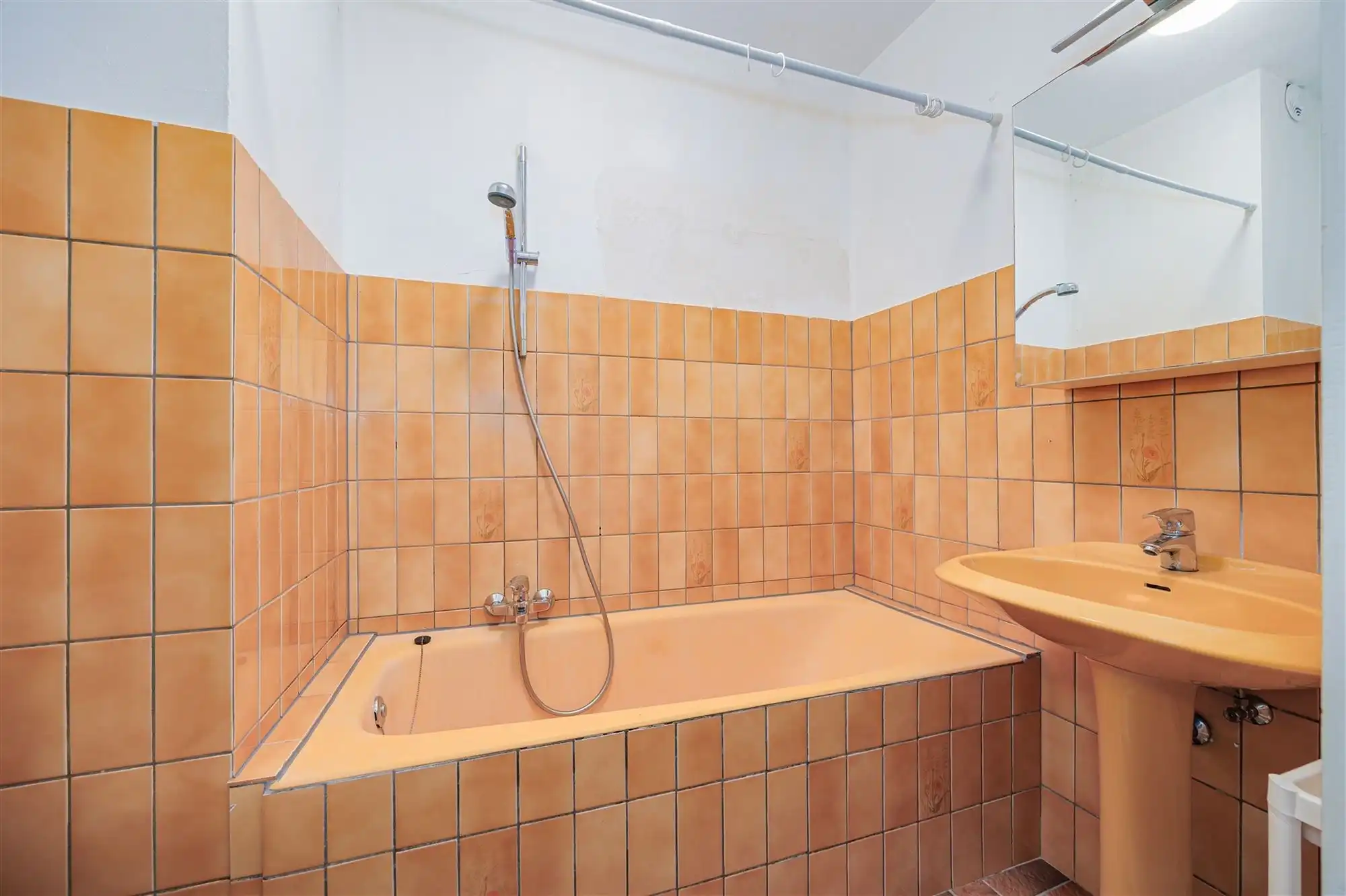 Appartement met 1 slk + tuin vlakbij het Centraal Station foto 8