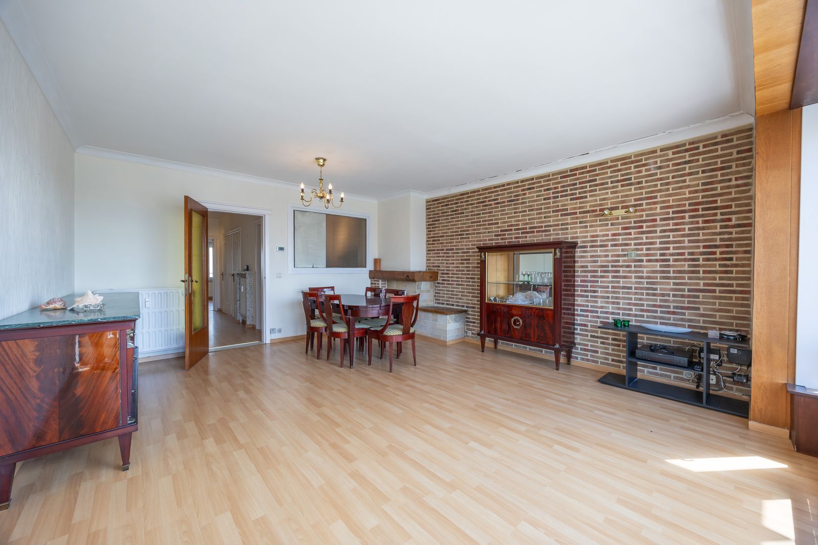 Verzorgd en lichtrijk appartement met open zicht, 2 slpk en rustig gelegen nabij het strand foto 4