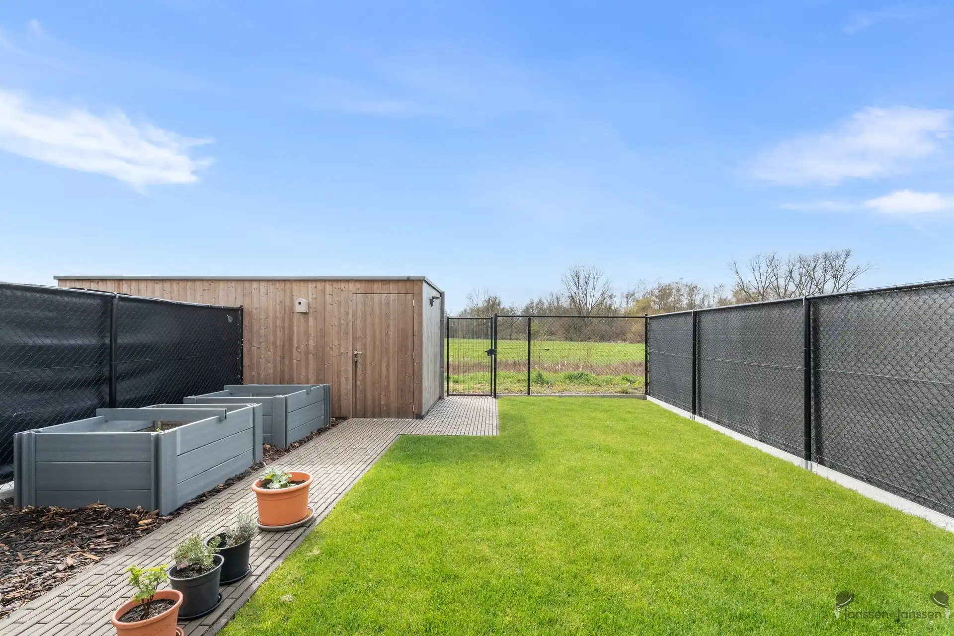 Nieuwbouwwoning met 3 slaapkamers foto 16