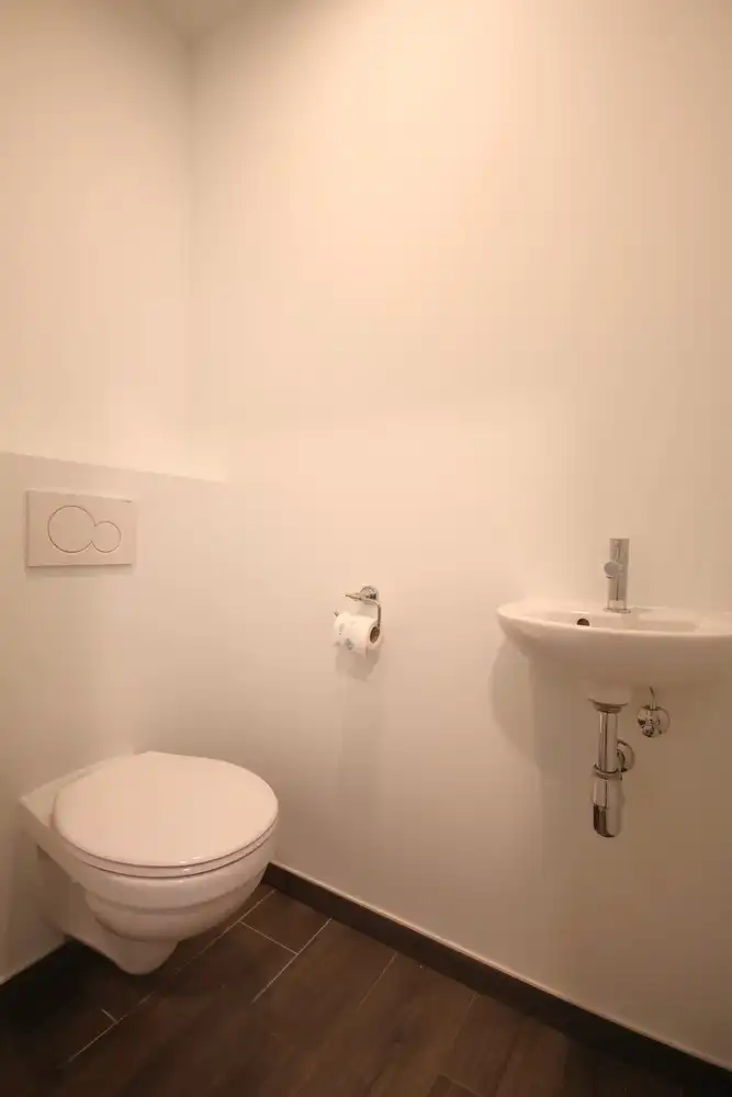 Modern gelijkvloers appartement met 2 slaapkamers en groot terras foto 7