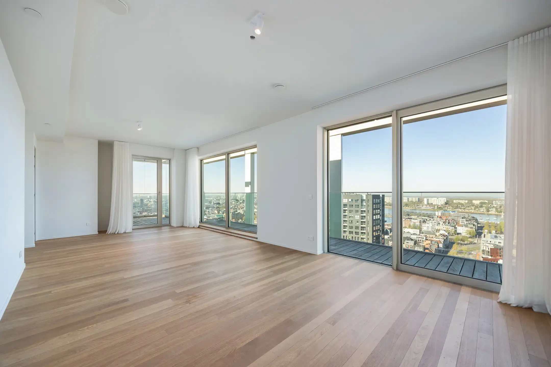 ANTWERPEN EILANDJE - Exclusief wonen met panorama foto 4