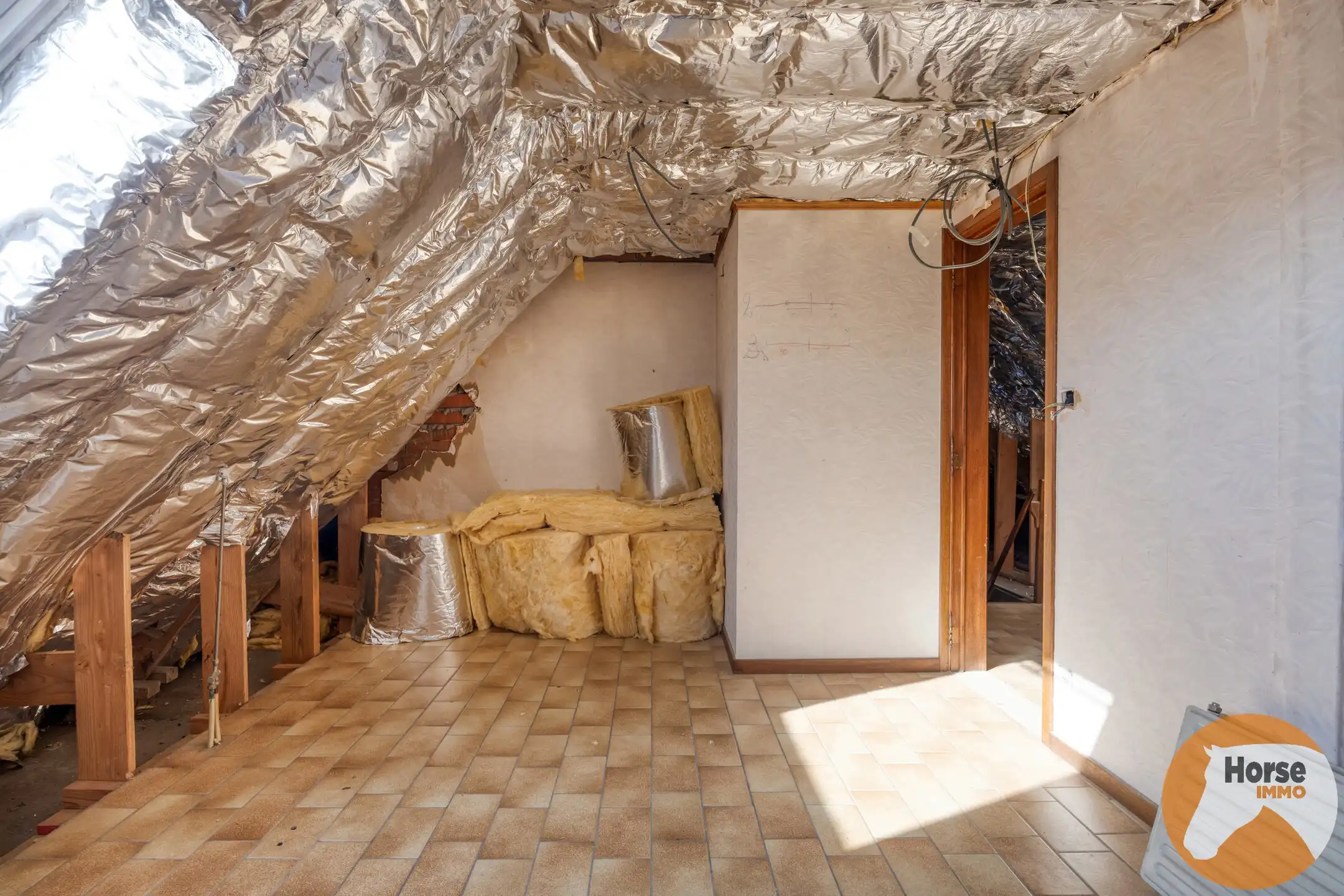 LOKEREN - Ruime woning met veel  mogelijkheden foto 26