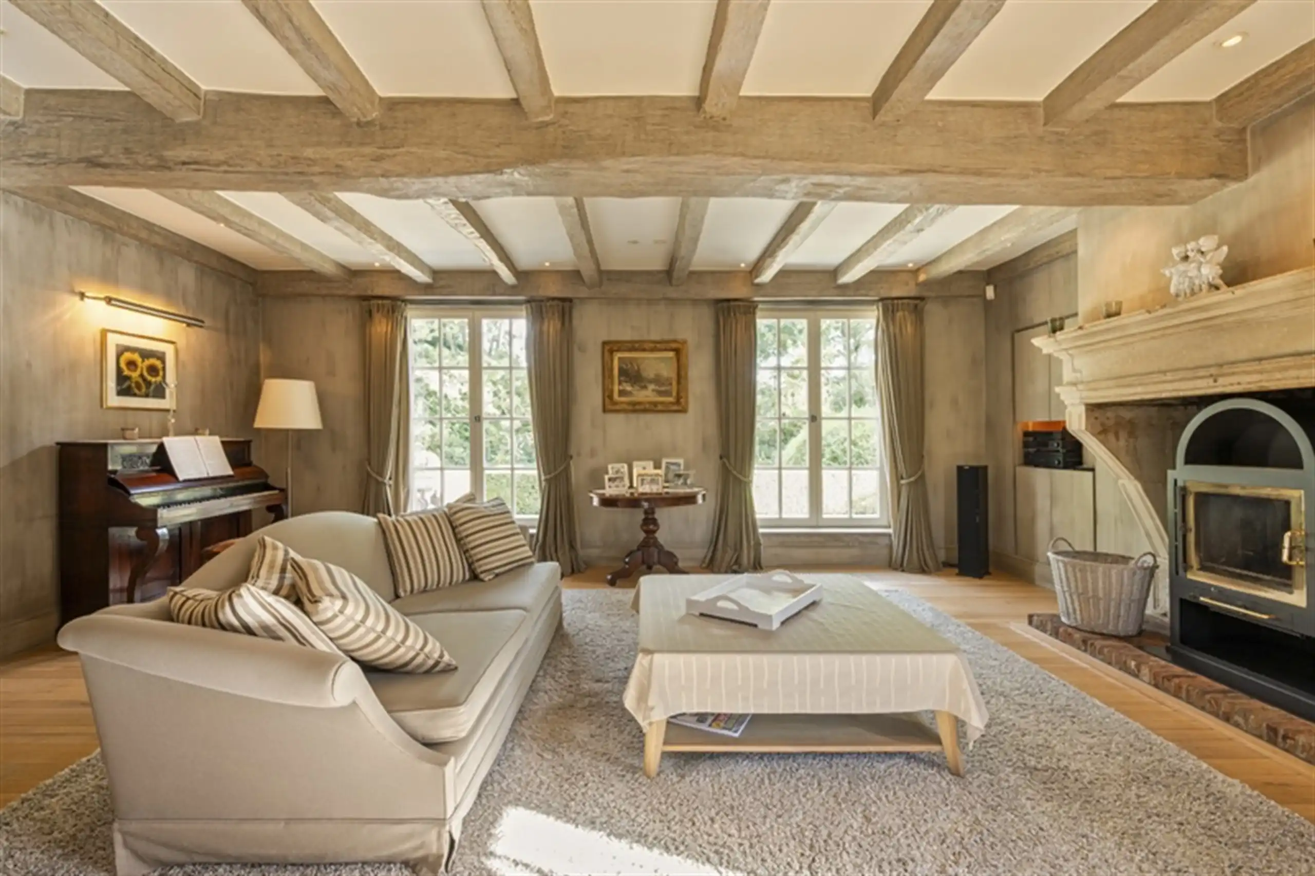 Kom binnen, kom dromen: royale eigendom op 3057 m² foto 10