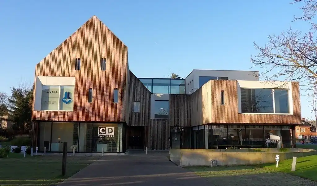 Instapklare kantoorruimte met terras te huur aan afrit E40 in Sint-Denijs-Westrem  foto 16
